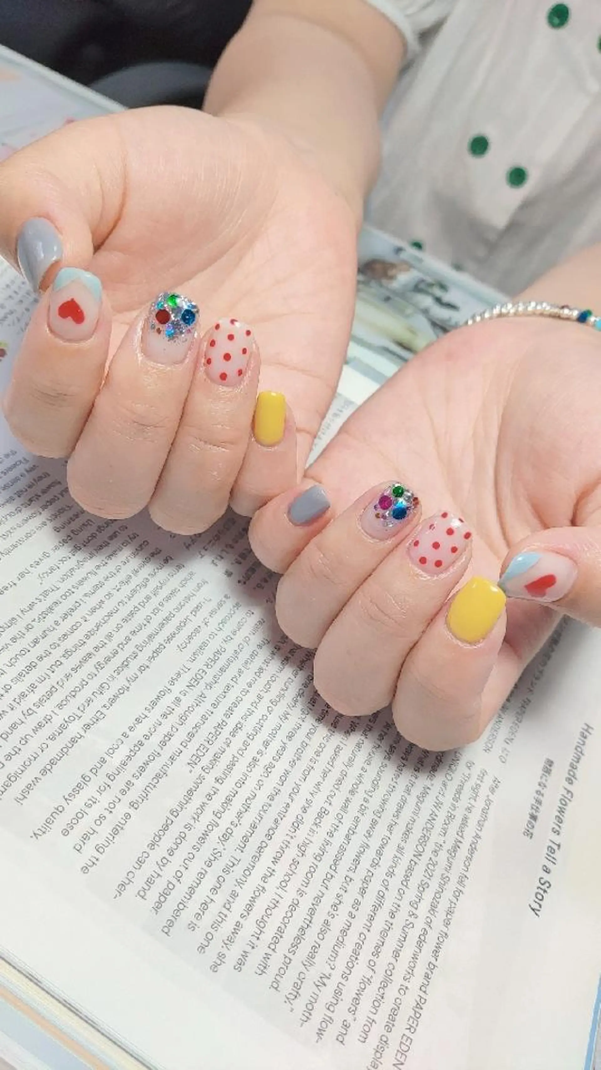 ネイル 横浜市中区曙町 E·U·Bネイルのネイルデザイン