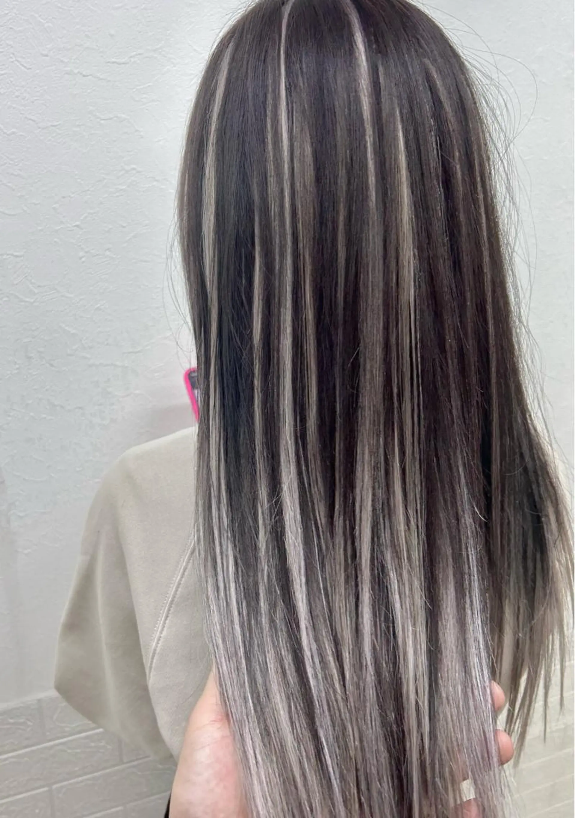 カラー ダブルスキルエクステ /羽エクステ白石宇由のヘアスタイル