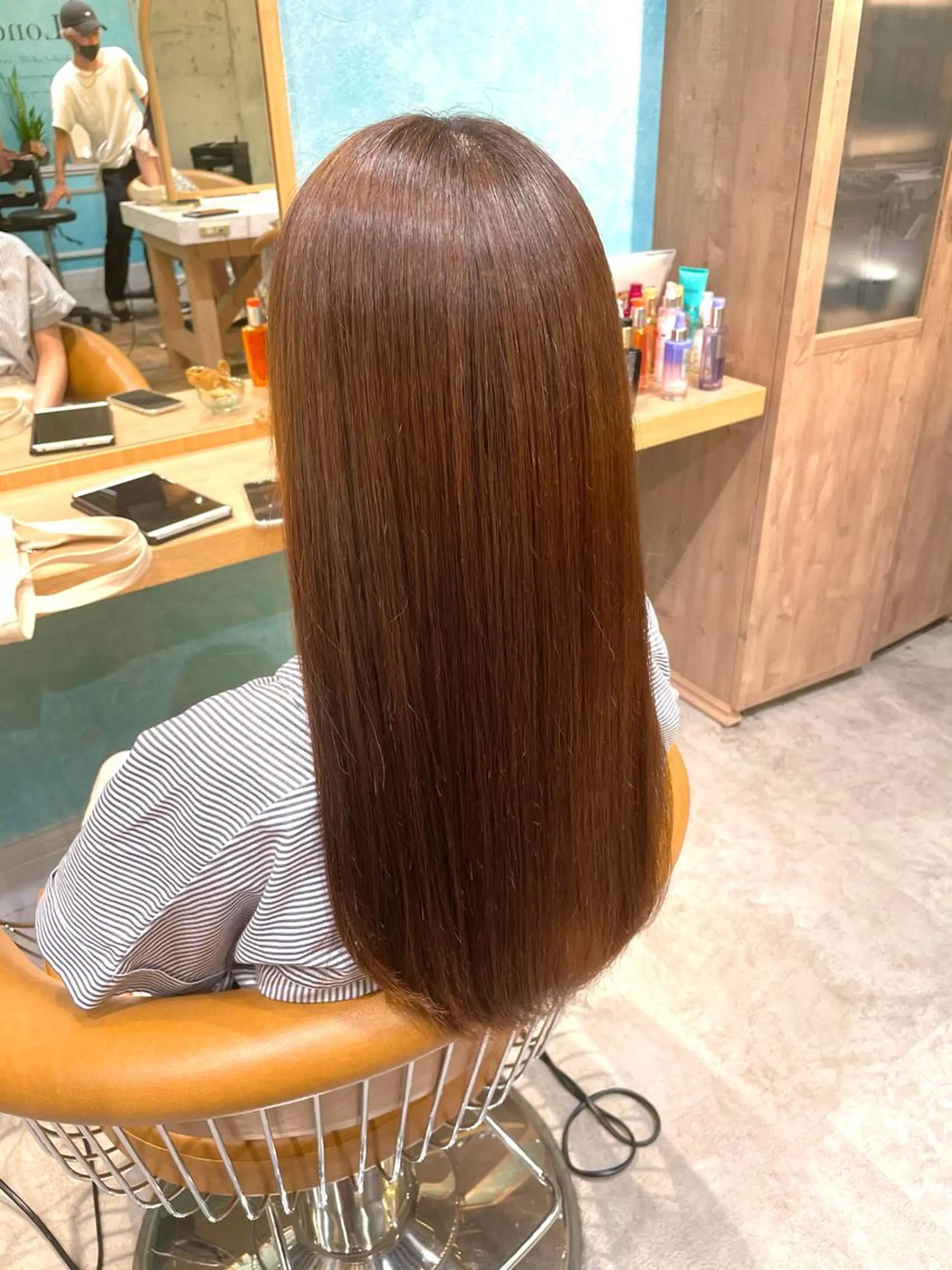 ロング 縮毛矯正　髪質改善 韓国風レイヤー　吉田のヘアスタイル