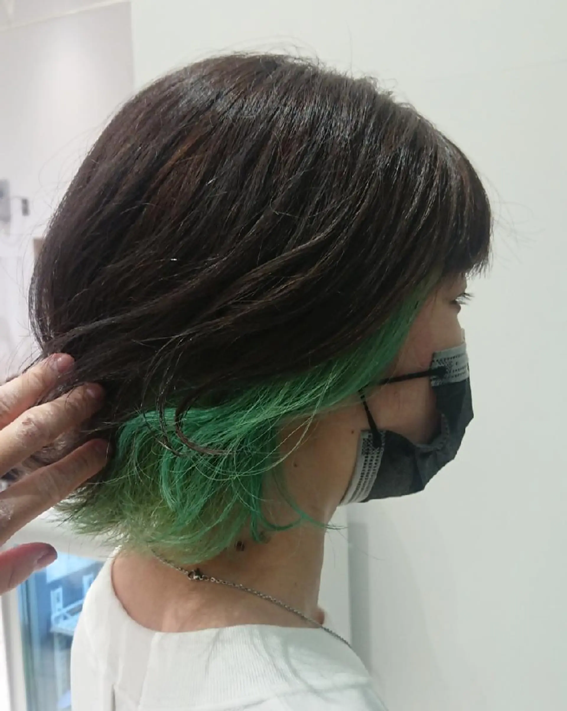 ショート カラー ブリーチ ケアブリーチ インナーカラー あらげ 🌈推しカラー🌈ᵕのヘアスタイル