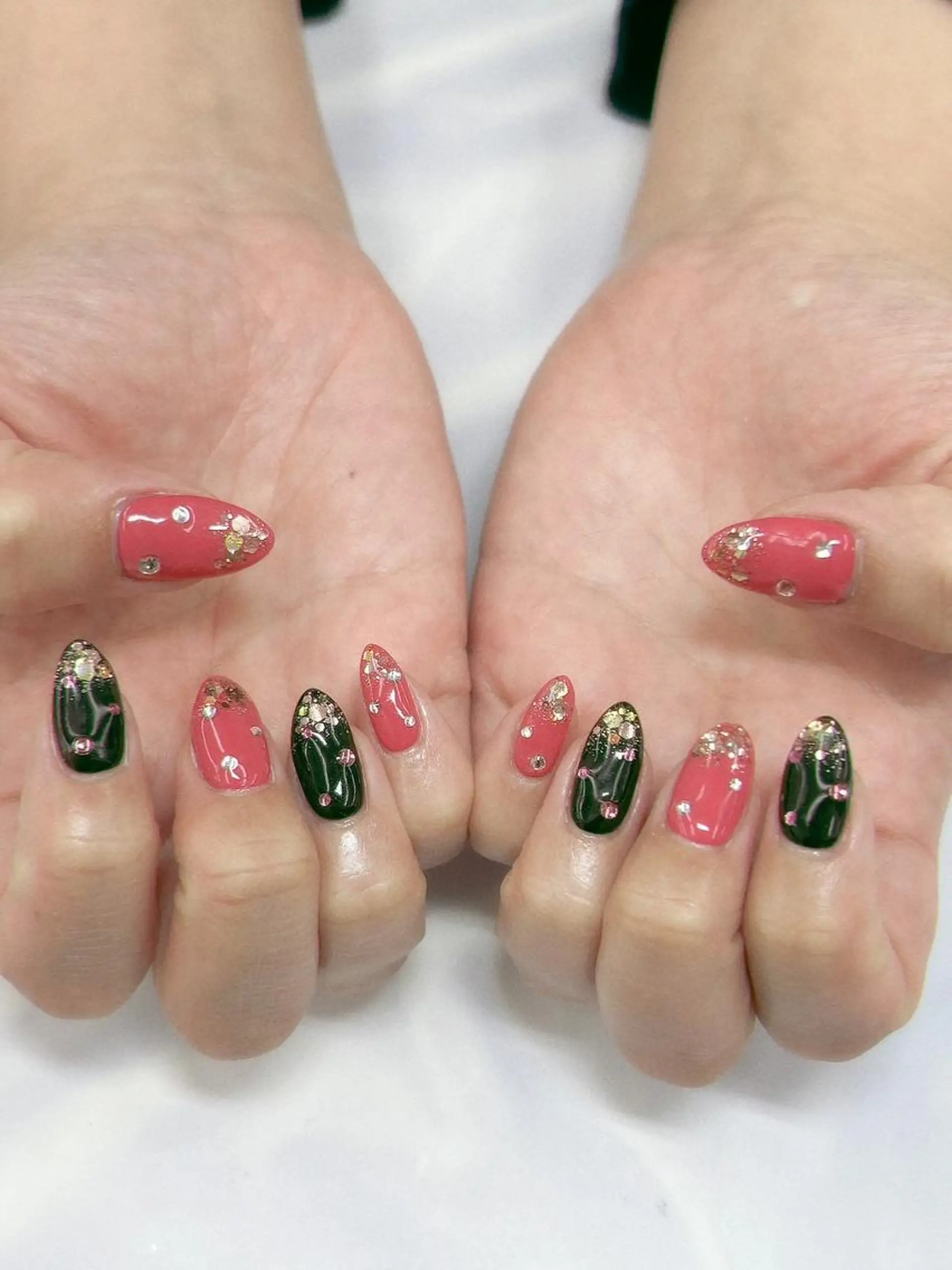 ネイル Nail salon Honey Beeのネイルデザイン