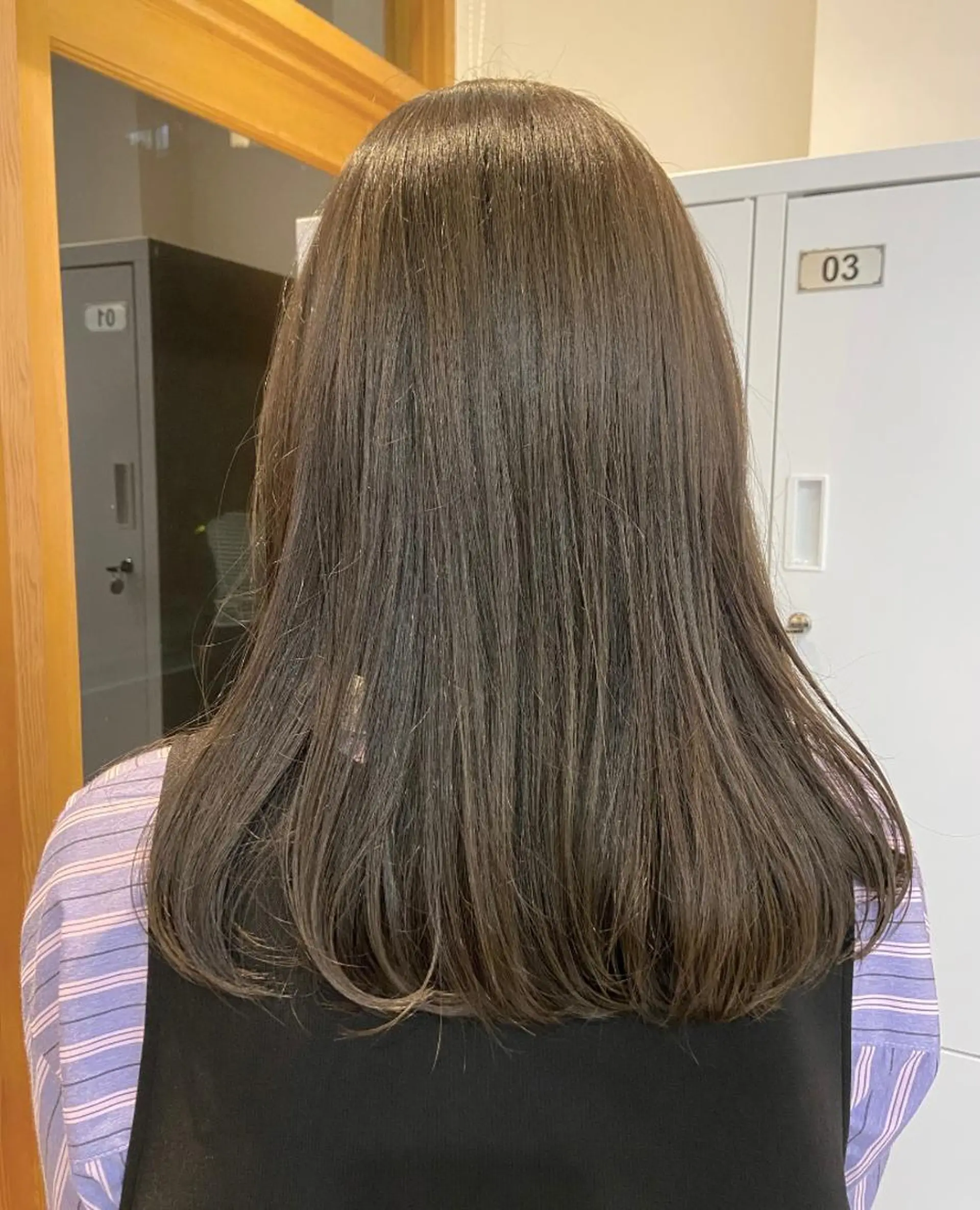 ロング エギョモリ 天使の羽バング・フェザーバング ハッシュカット ハイライト ヨシンモリ なかむら ゆきのヘアスタイル