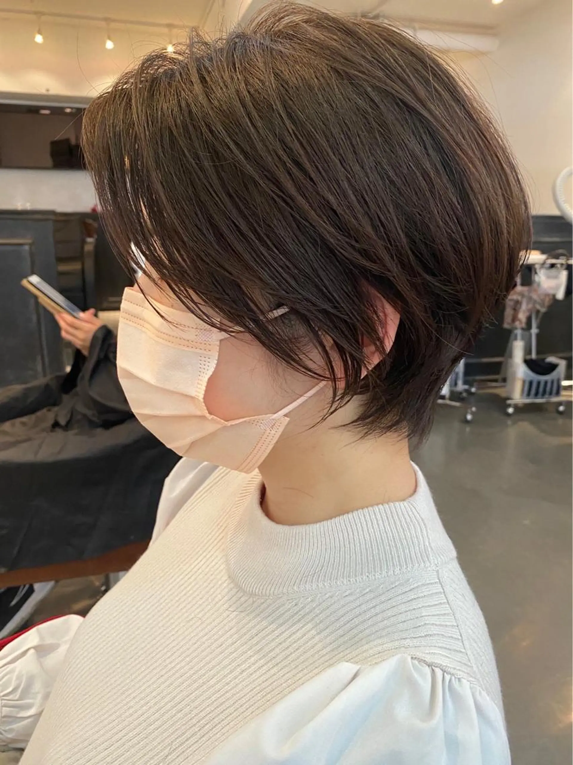 ショート カラーが上手い 辻悠月のヘアスタイル