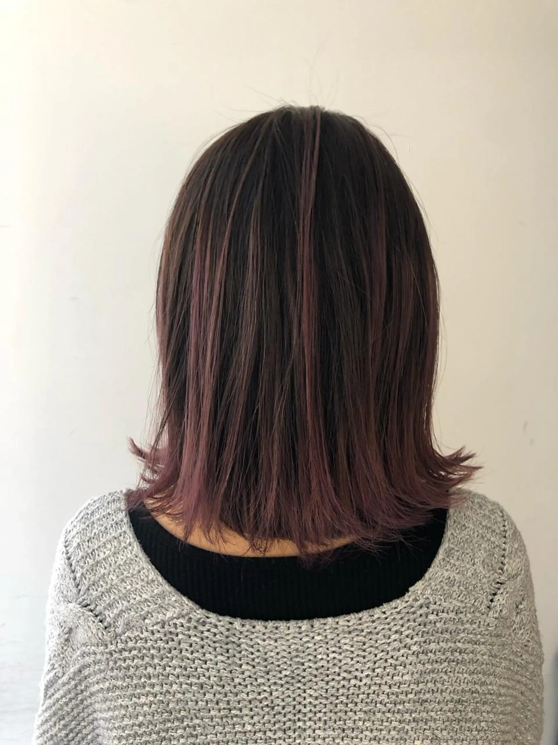 ミディアム カラー バレイヤージュ レイヤーカット ブリーチカラー🌈 石垣翔太のヘアスタイル