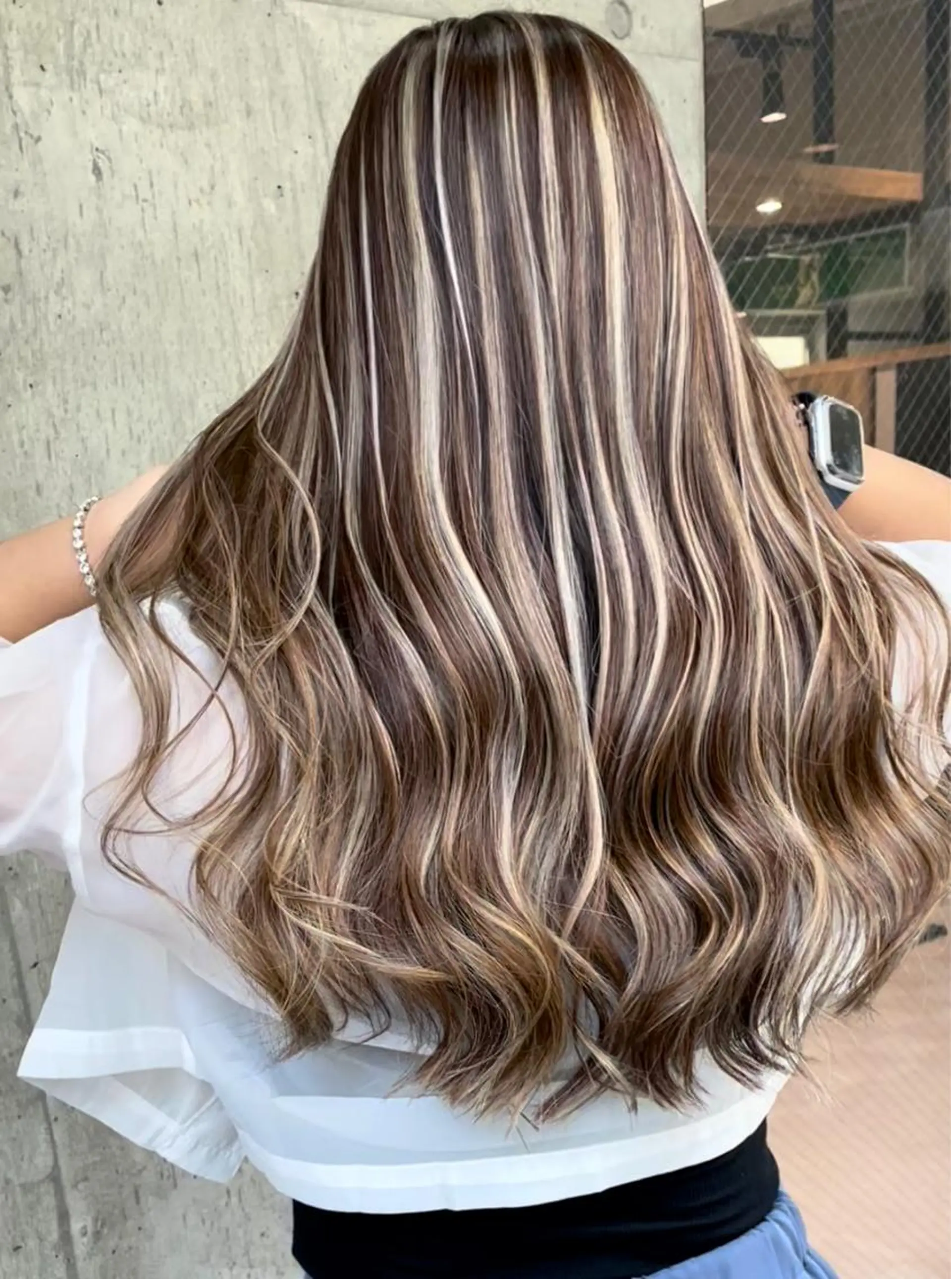 ロング カラー ブリーチ ケアブリーチ ヘアカラー タナカ タクヤのヘアスタイル