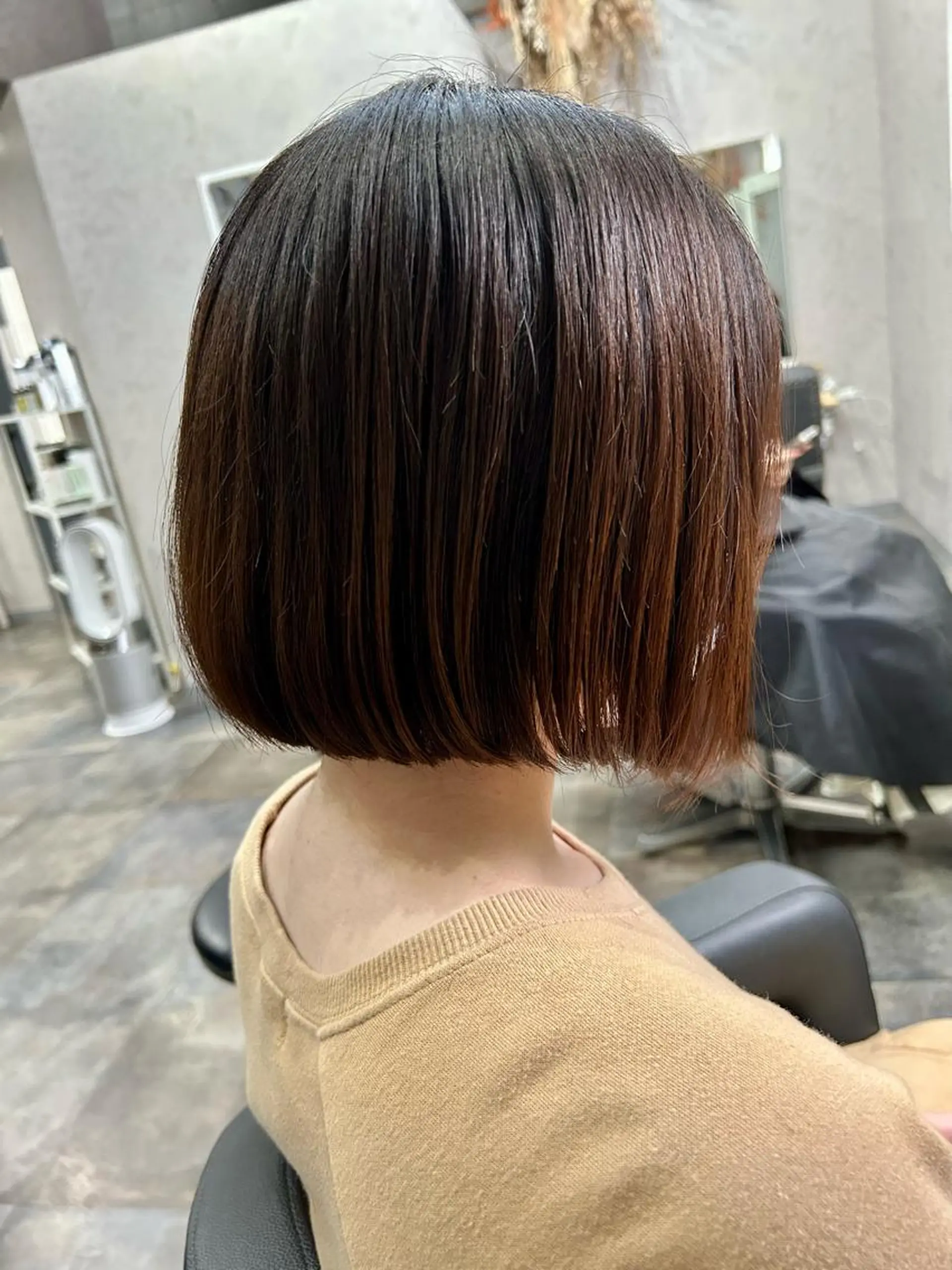 ショート ボブ giniro ホソミのヘアスタイル