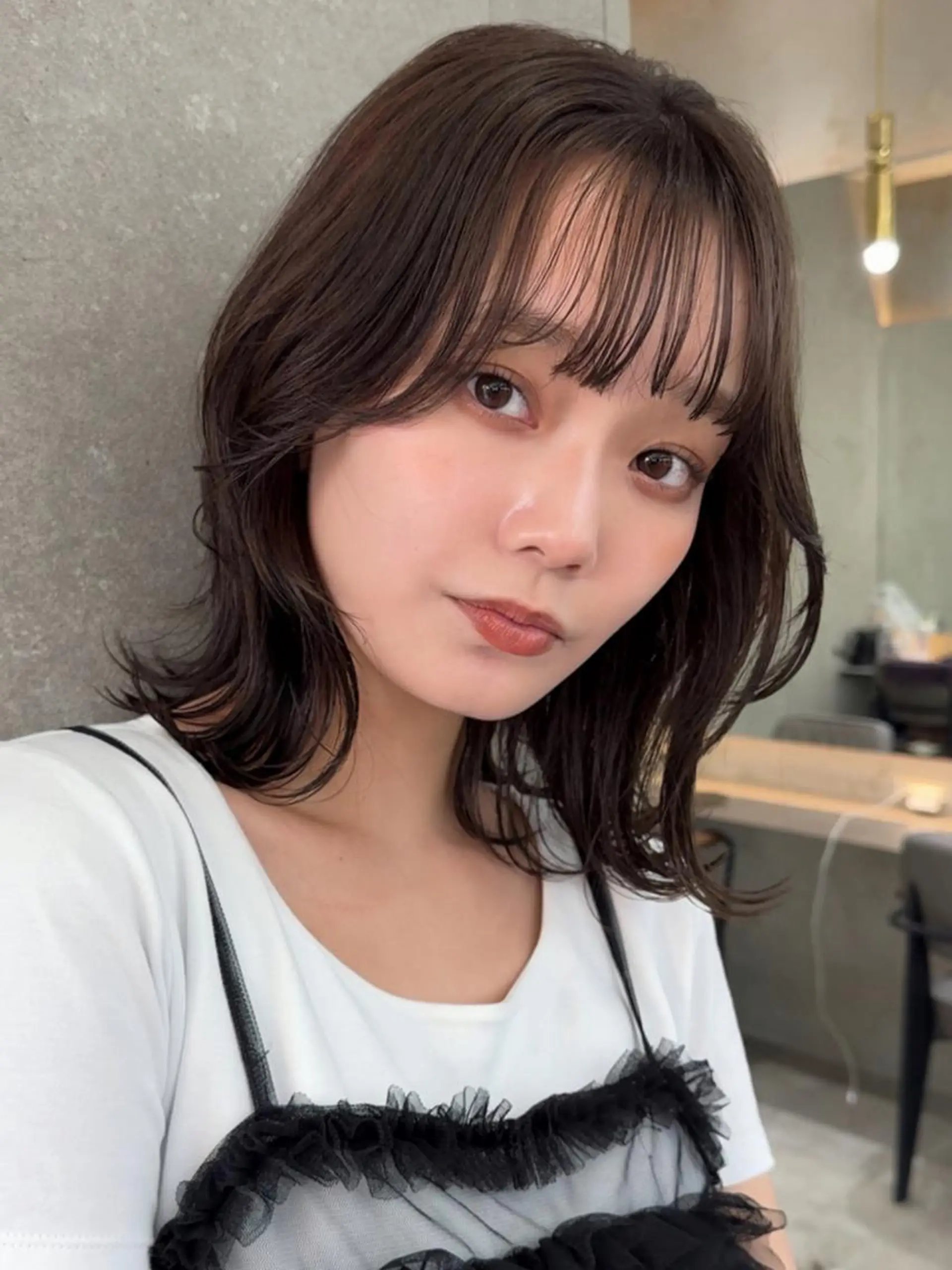 ミディアム カラー Lond oneのヘアスタイル