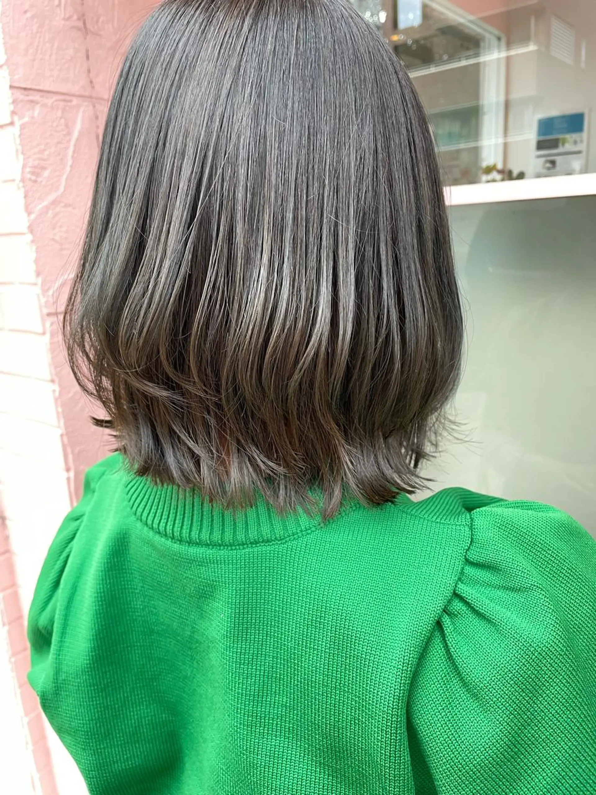 ミディアム ボブ レイヤーカット irwi所属・Ebihara Satomiのヘアスタイル