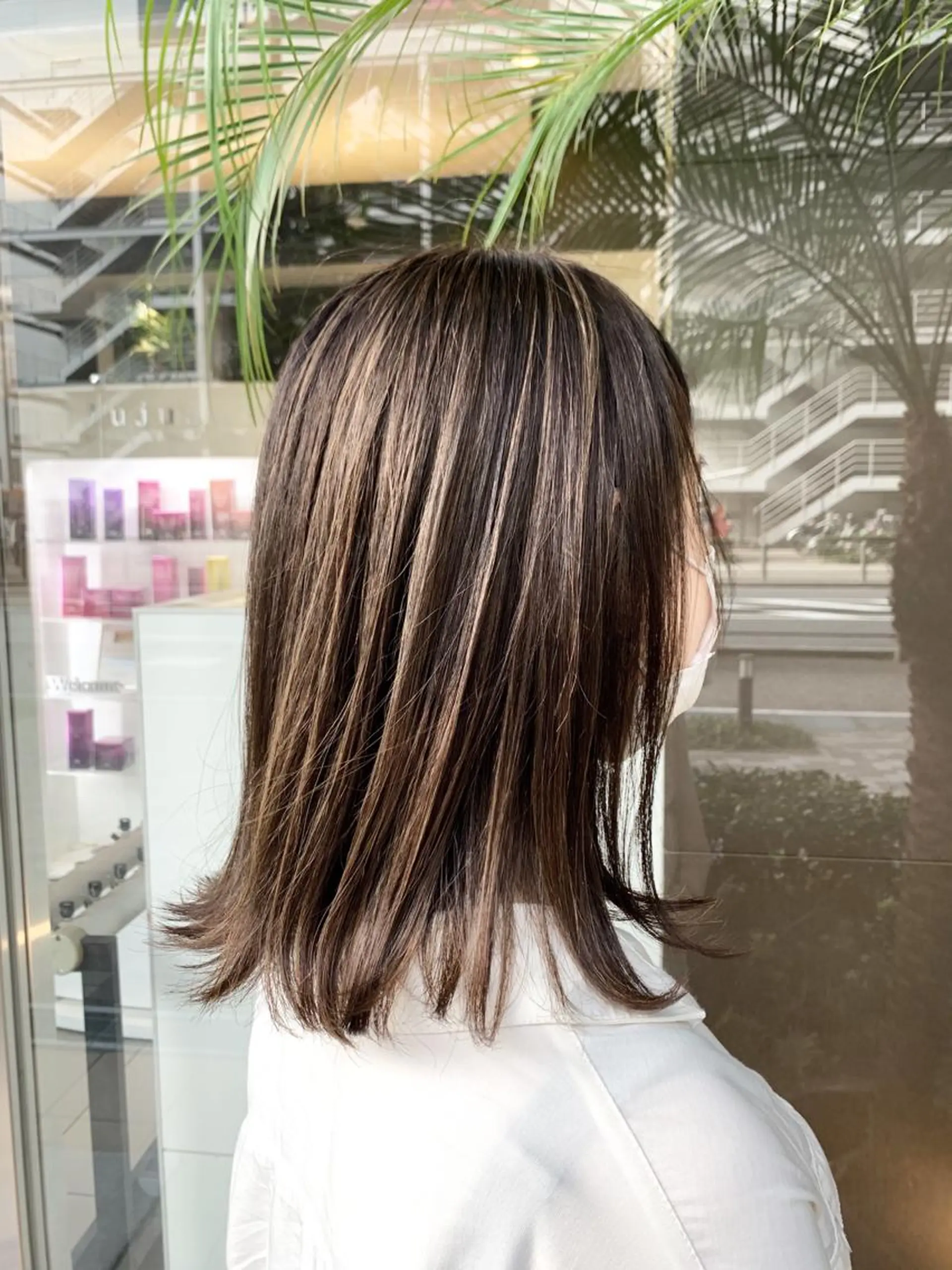 ミディアム ハイライト レイヤー×縮毛矯正 深見 拓のヘアスタイル