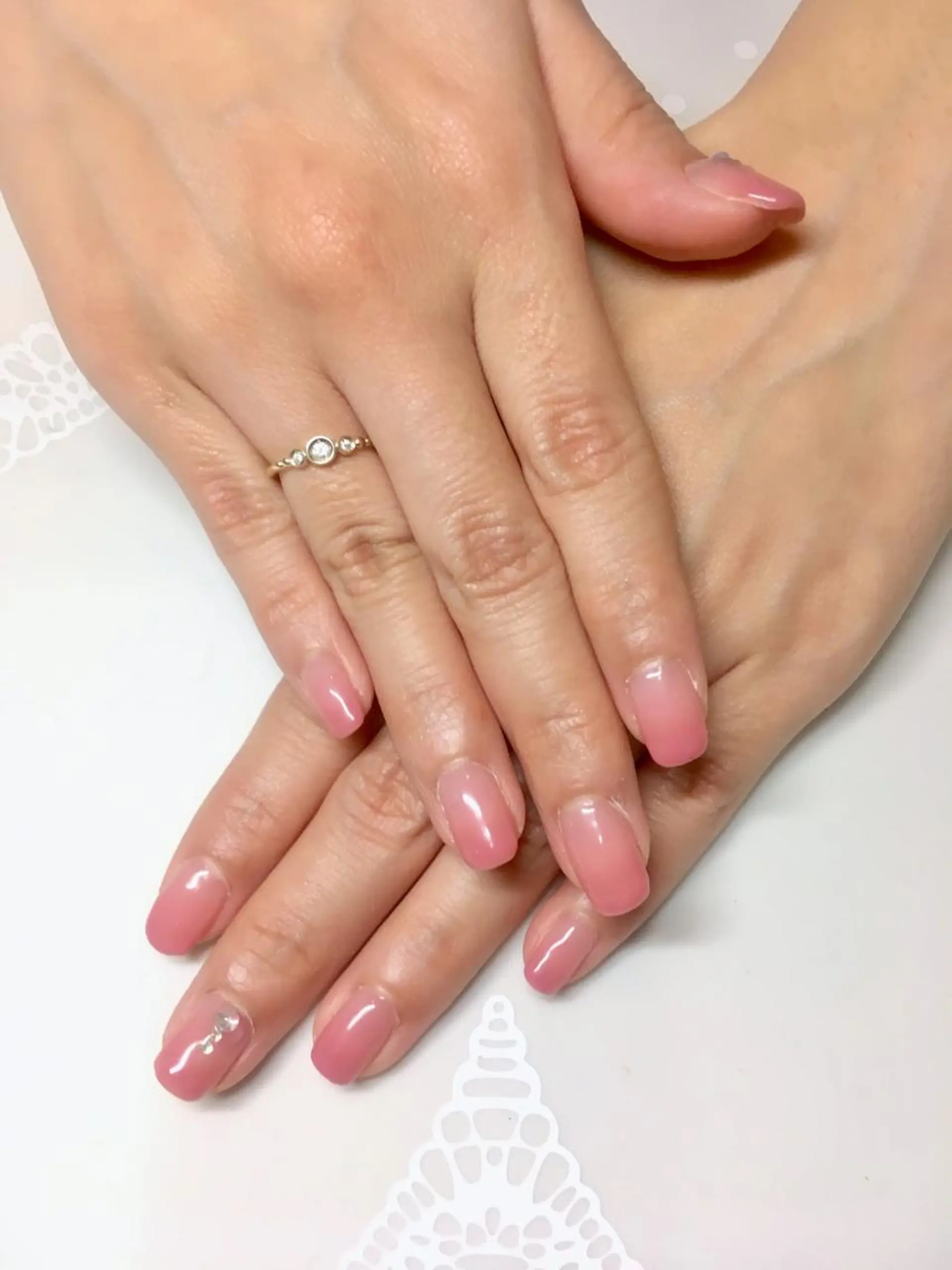 ネイル 新宿ネイルサロン ジェミディローサのネイルデザイン