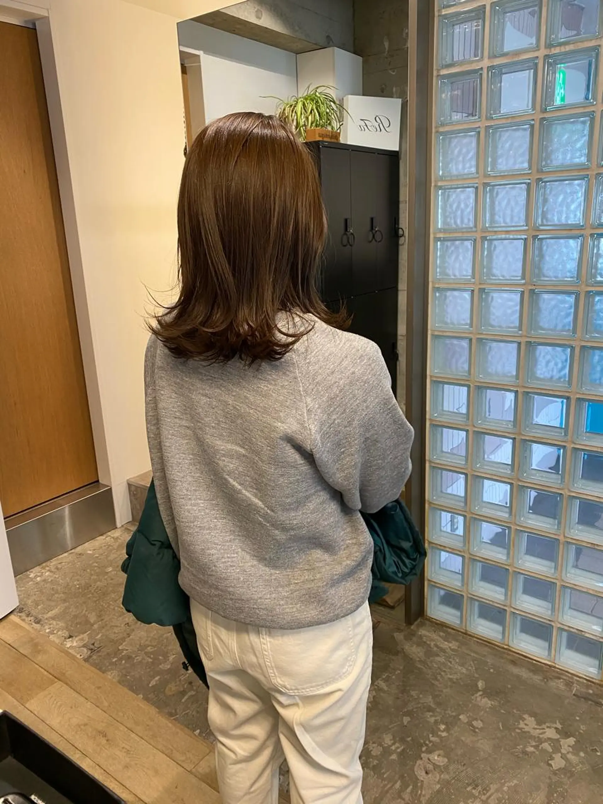 ミディアム MADRAS stylistのヘアスタイル