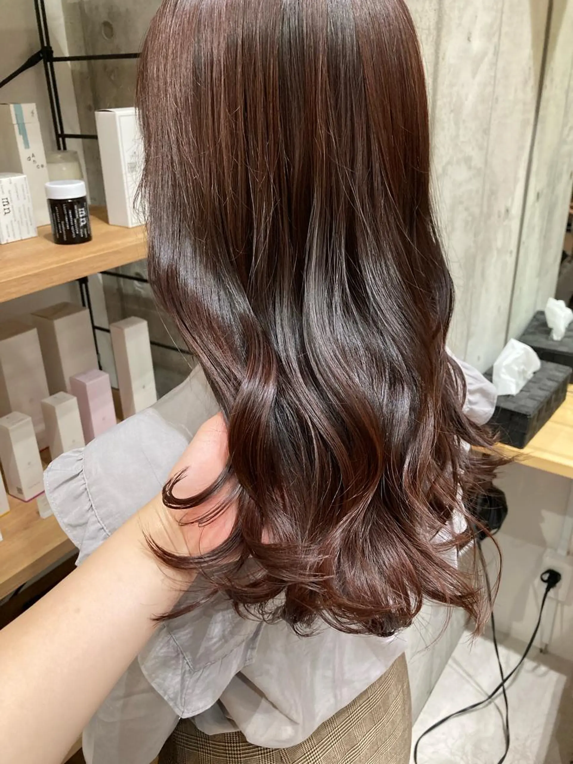 セミロング カット ヘアカラー トリートメント ✨色持ちの良い艶 カラー✨蟹江真世のヘアスタイル