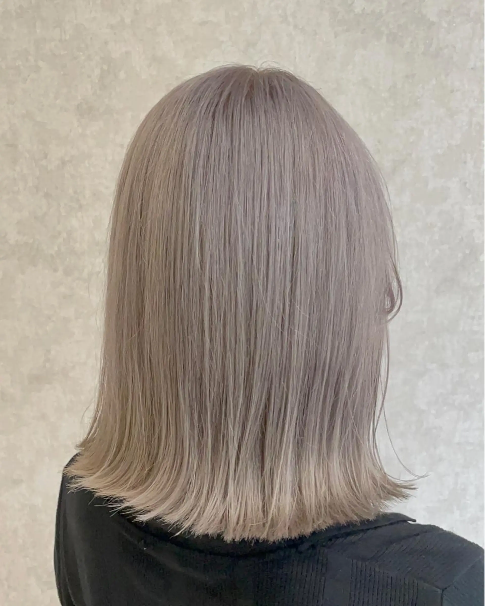 カラー シルバー ホワイトシルバー バレイヤージュ特化｜ Takuのヘアスタイル