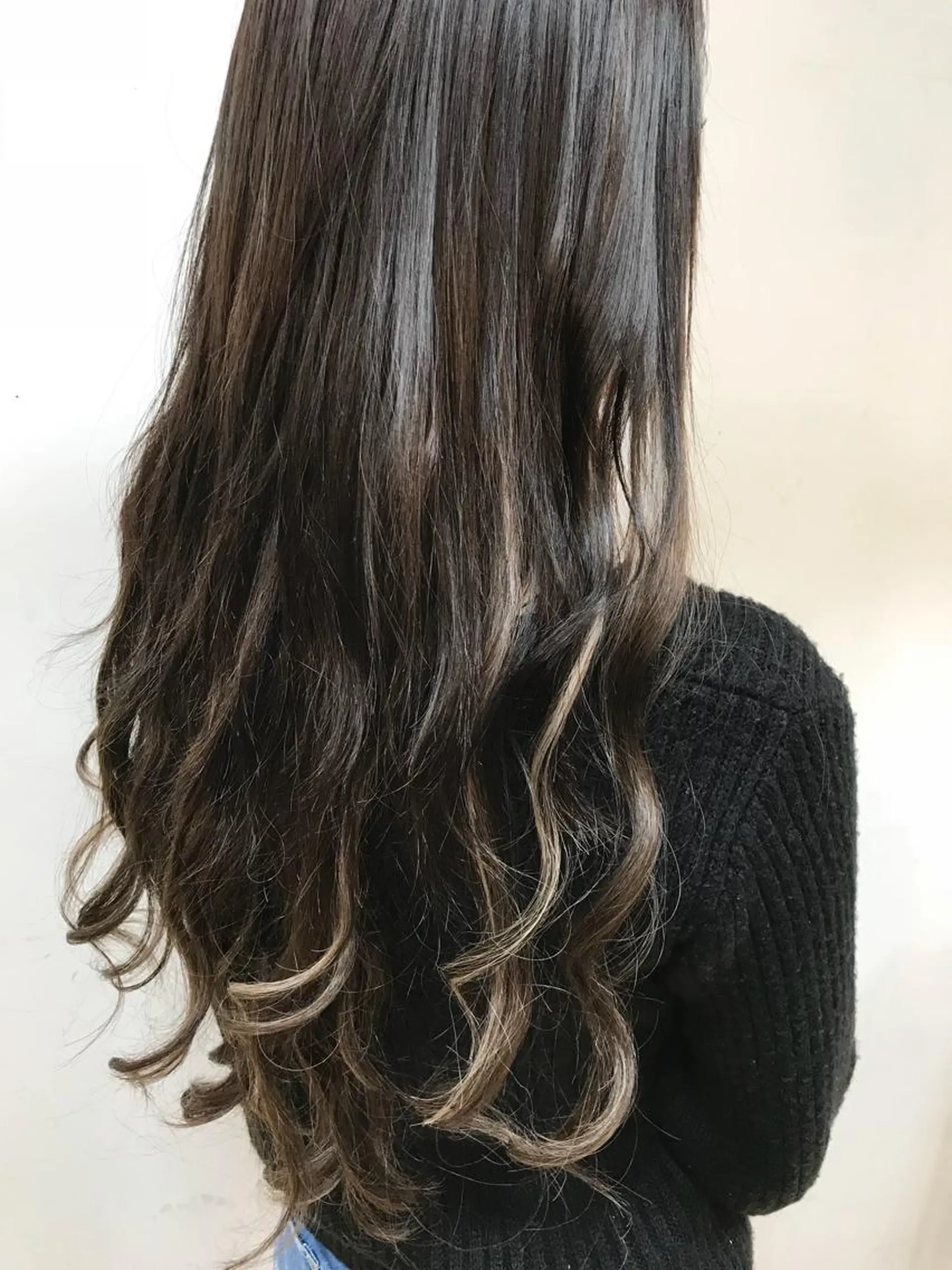 ロング カラー ハイライトカラー エクステ ハイライト EMANON横浜所属・平尾 拓也のヘアスタイル