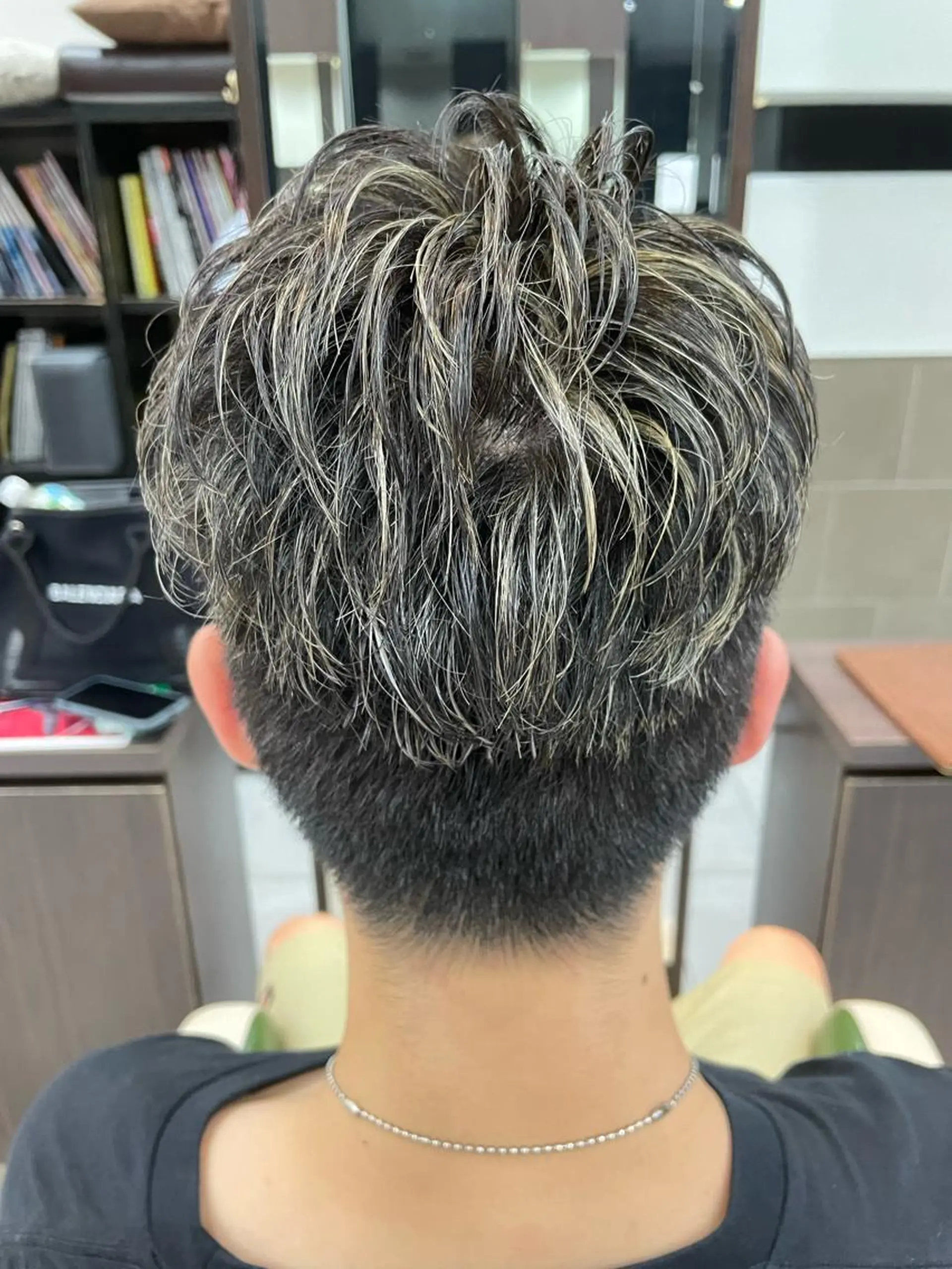 ショート メンズ PROGRESS Harukiのヘアスタイル