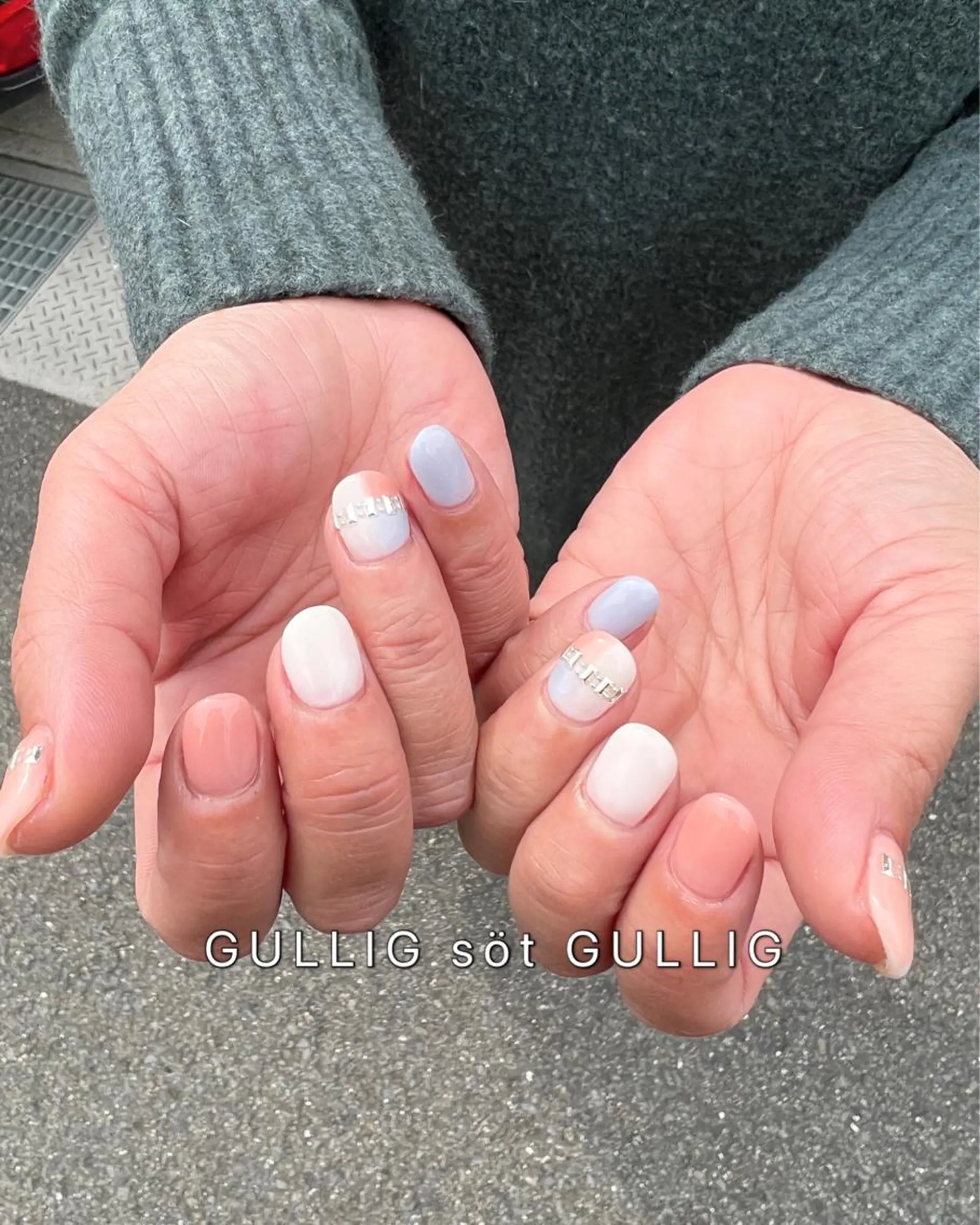 ネイル ハンドネイル GULLIG söt GULLIGのネイルデザイン