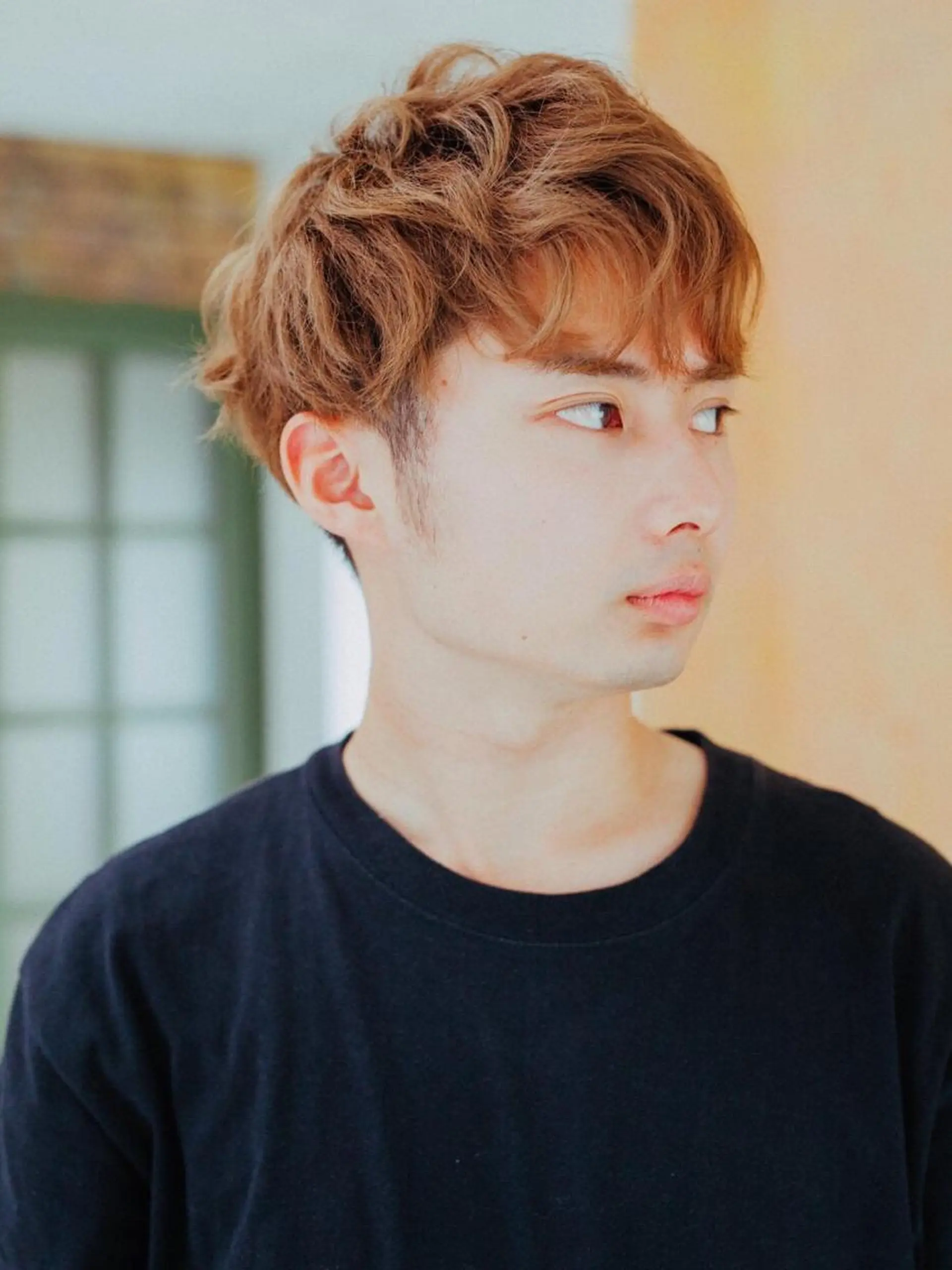 ショート カラー メンズ マッシュ 刈り上げ 🌿ヤマグチ ユウキ🌿のヘアスタイル