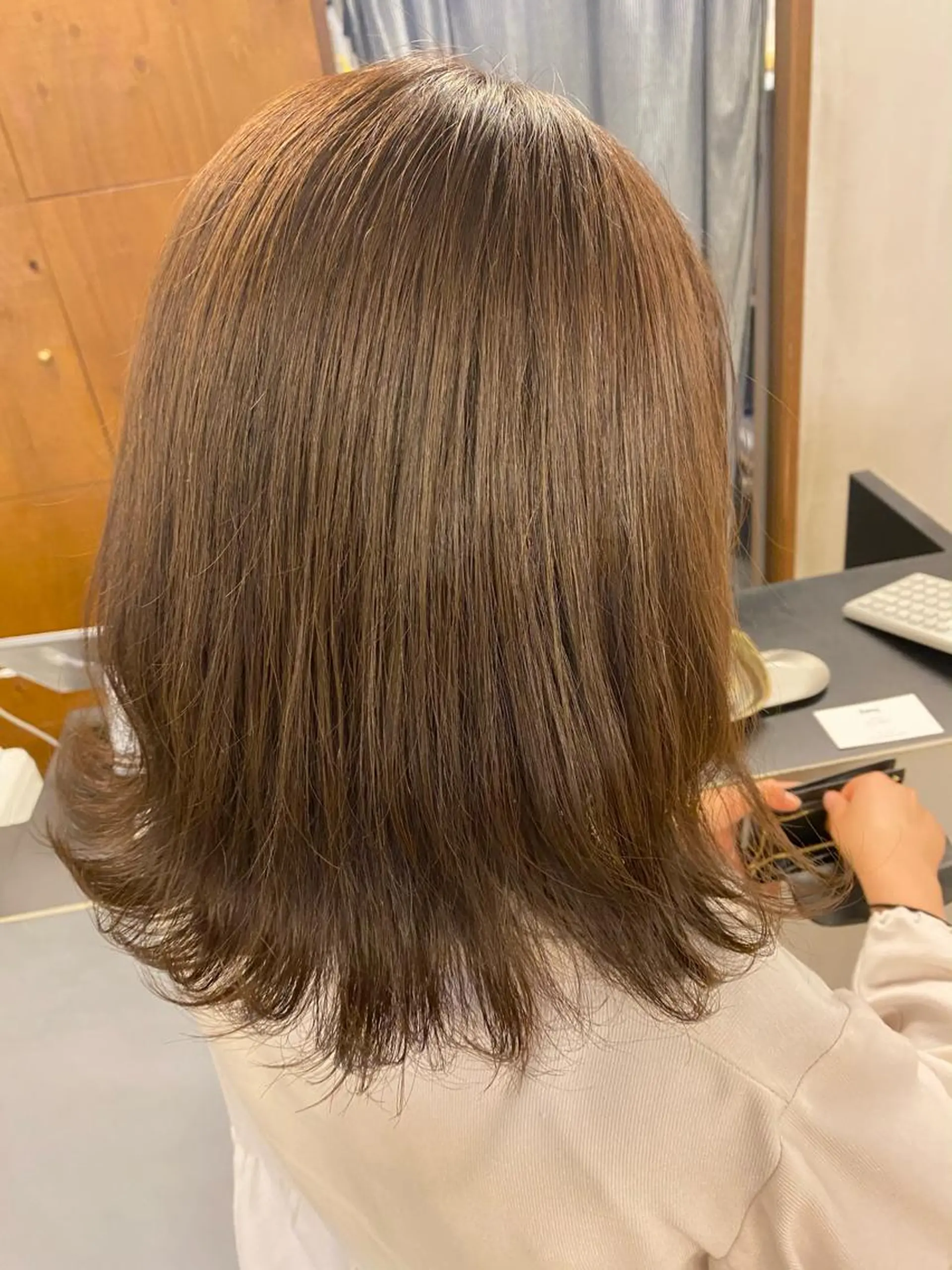 ミディアム デザインカラー/ボブ ブリーチカラー/ユリのヘアスタイル