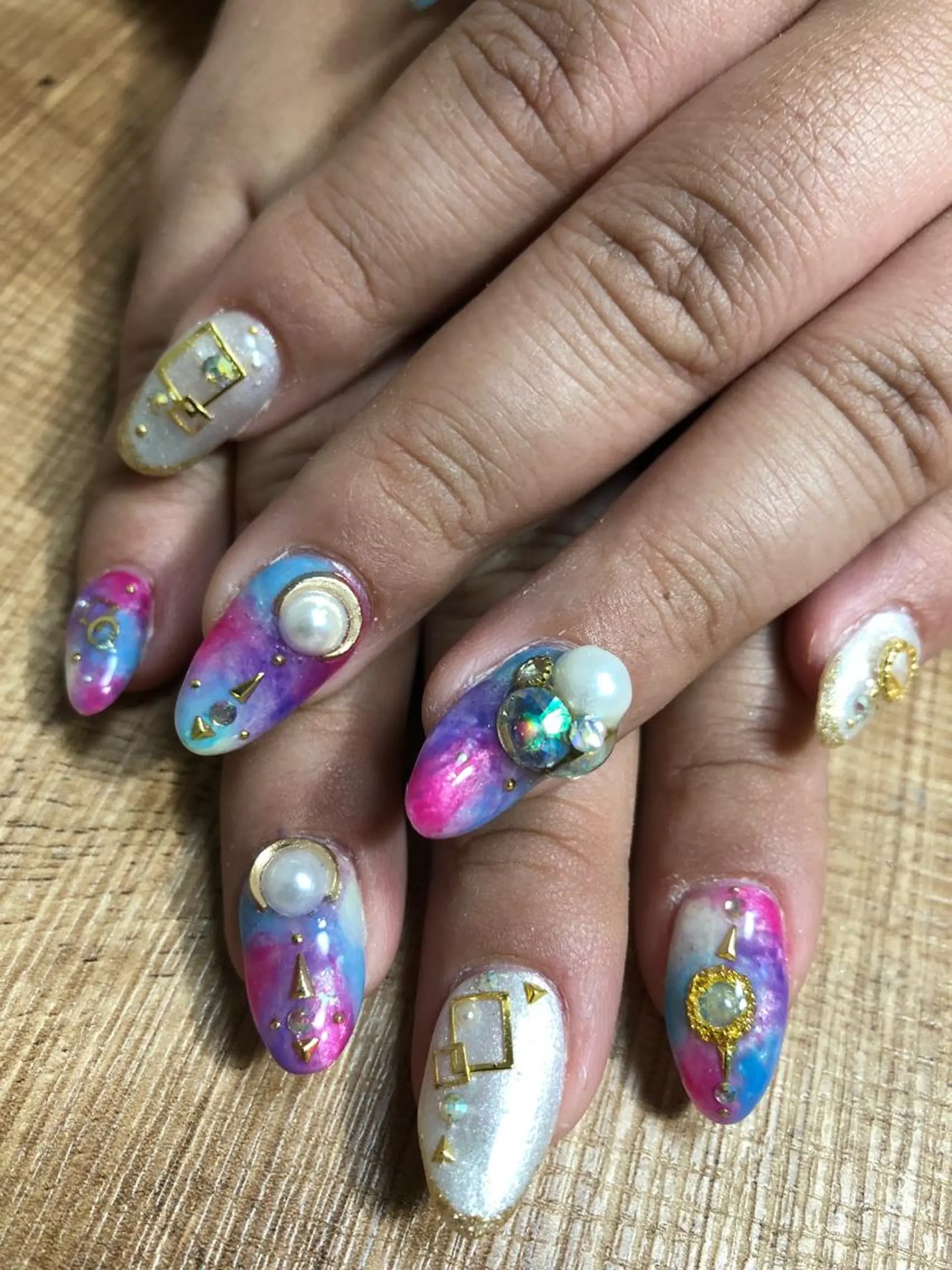 ネイル 安藤 Charlotteのネイルデザイン