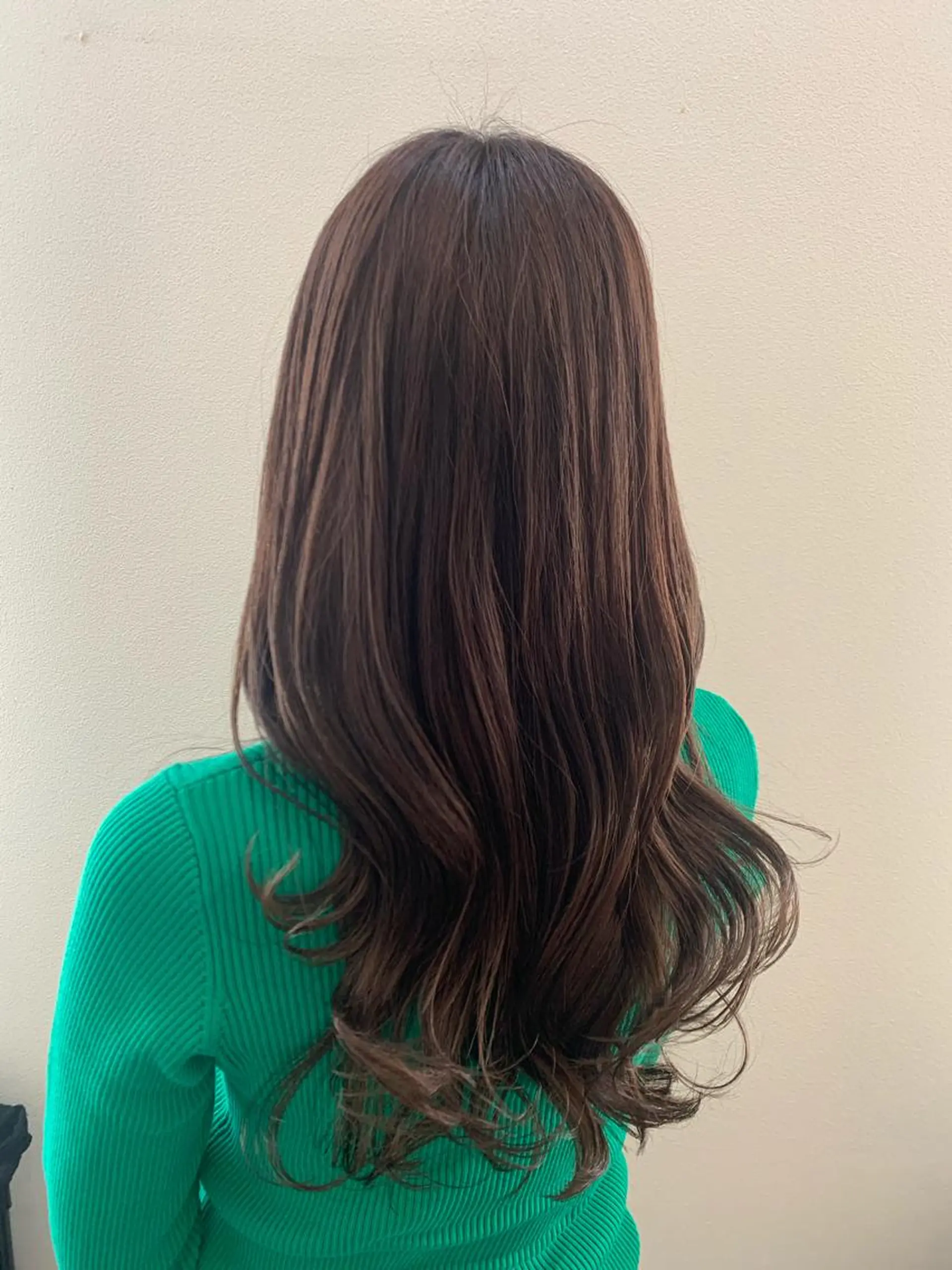 ロング カラー ベージュカラー イルミナカラー ヨシンモリ 韓国風ヘア 韓国🇰🇷髪質改善 Chisaki치사키のヘアスタイル