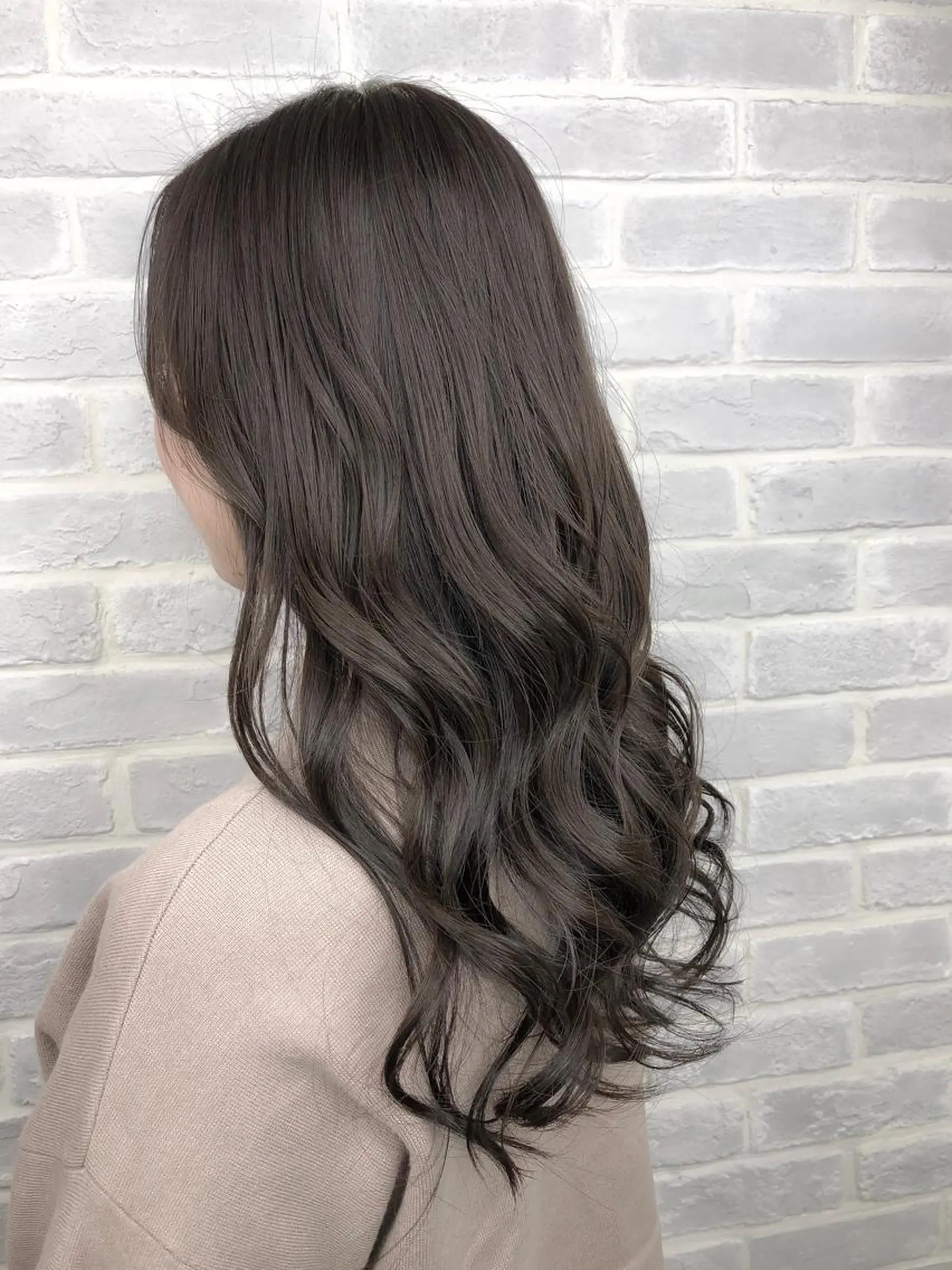 セミロング カラー アディクシーカラー ネイビーカラー 【透明感、艶髪】西村 有司のヘアスタイル