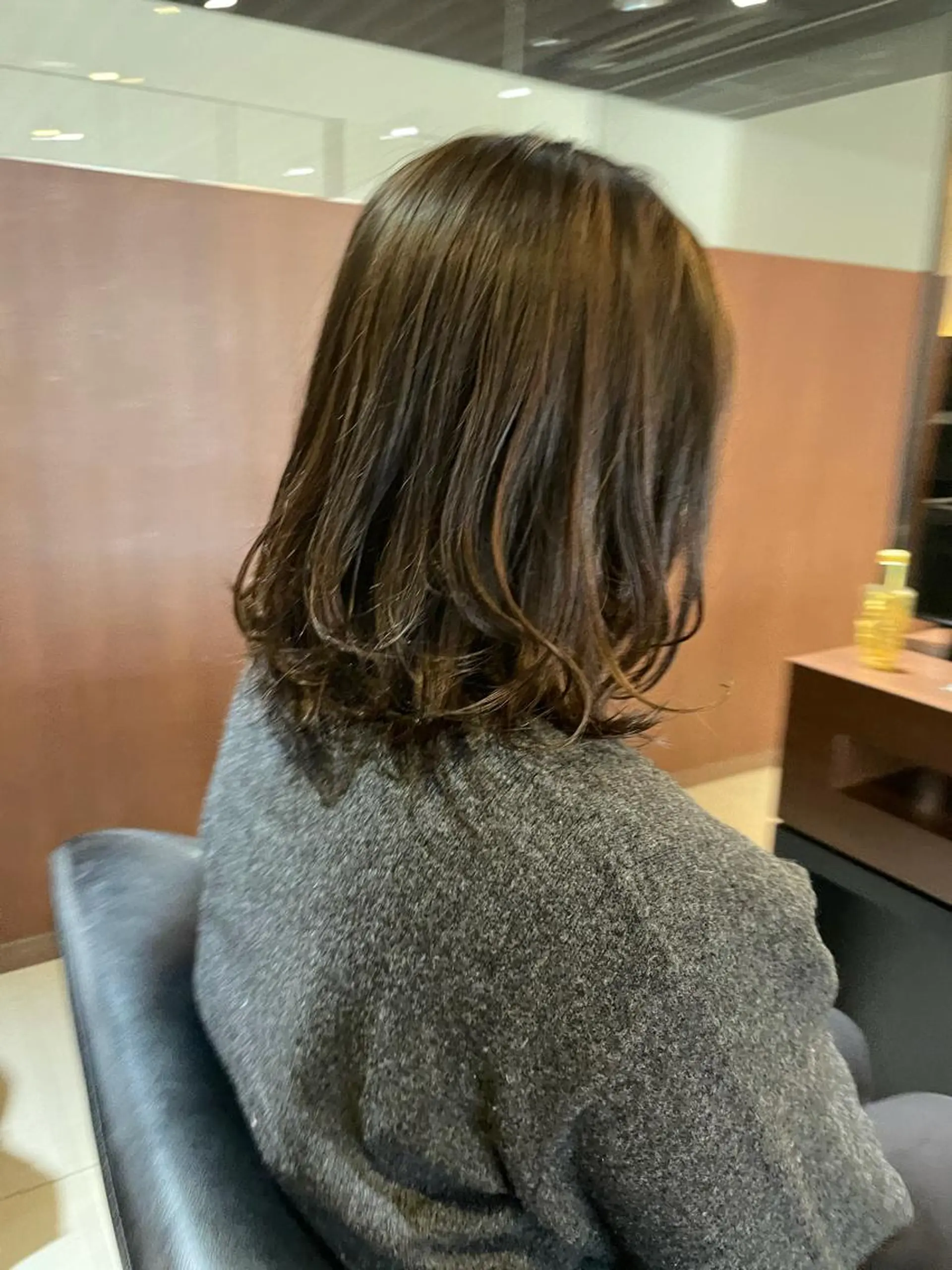 ミディアム ショート・ボブ 中村俊哉のヘアスタイル