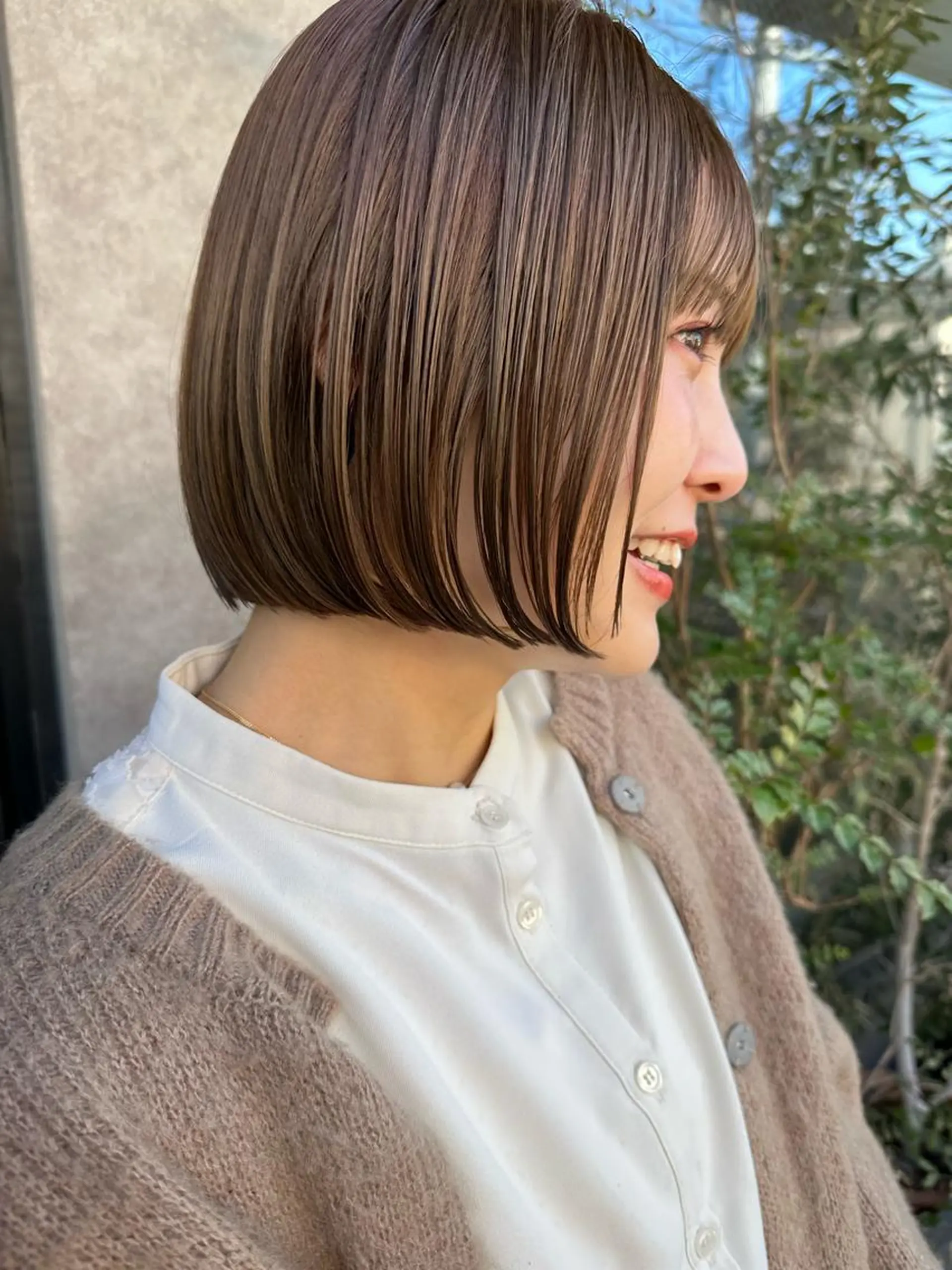 ショート カラー ベージュカラー ブリーチ ブリーチなしカラー ボブ レイヤー職人 横浜/似合わせ/秋山のヘアスタイル