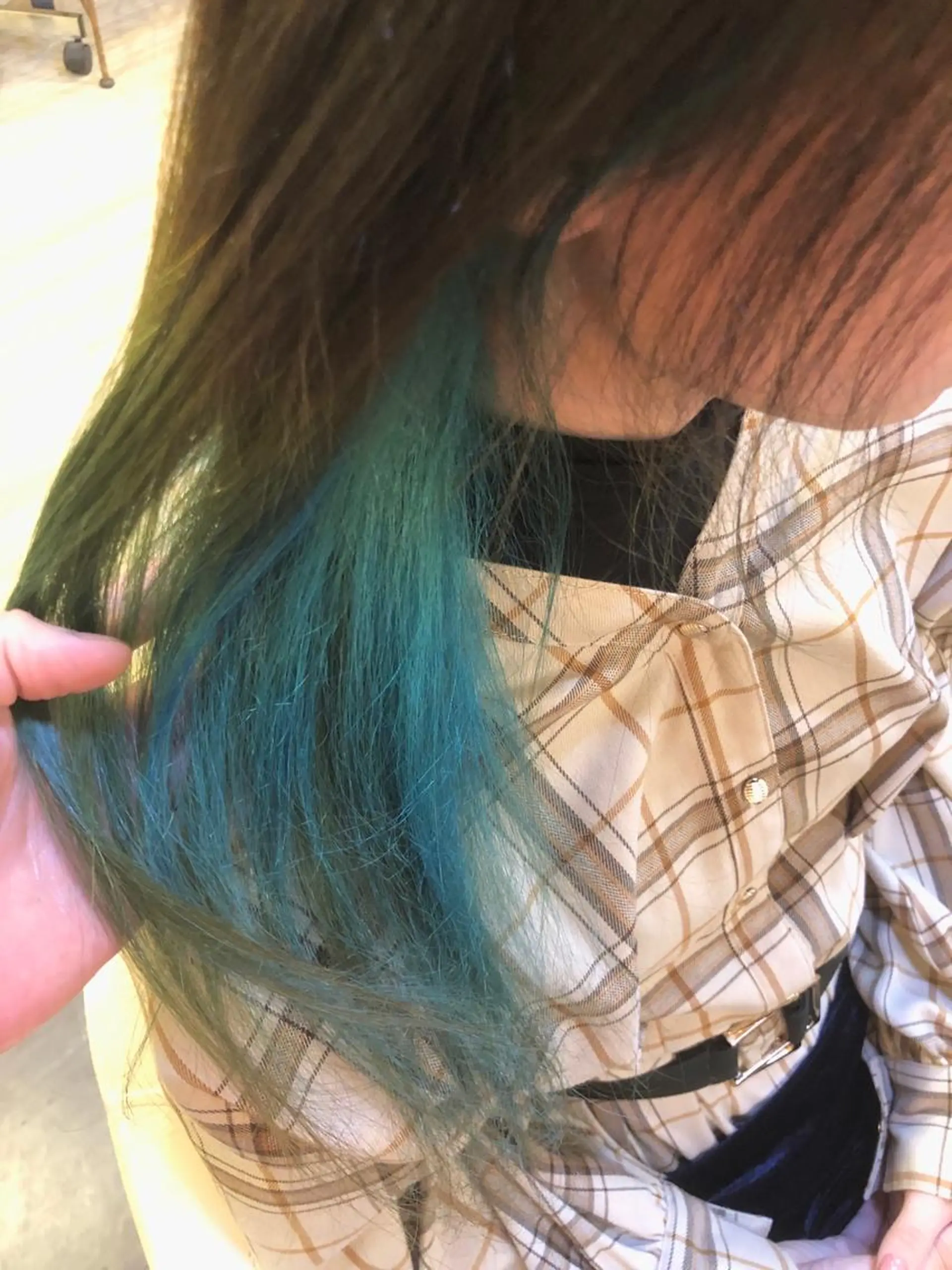 カラー 縮毛矯正　野口 恵のヘアスタイル