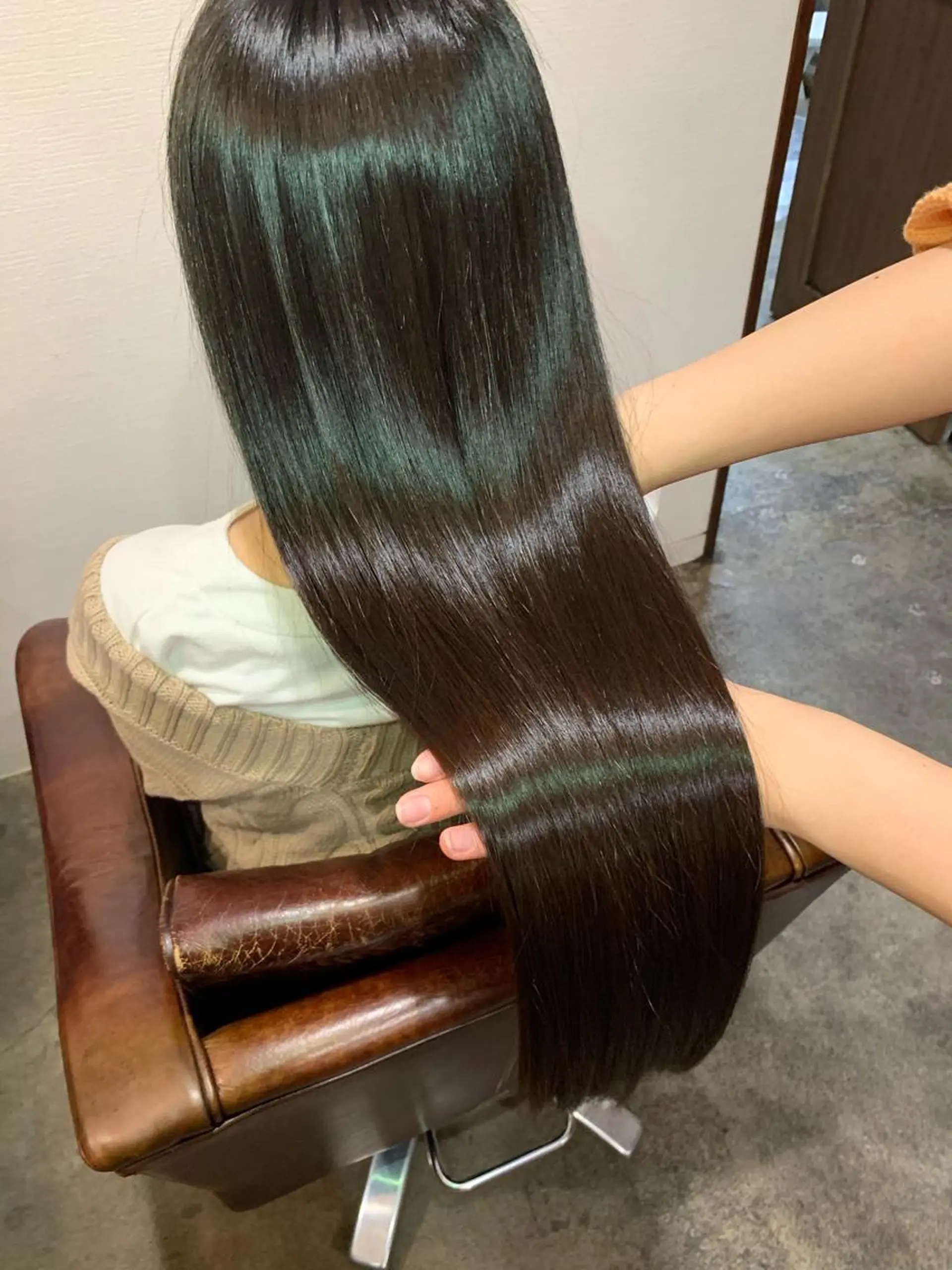 ロング カット トリートメント yoshihara yuukiのヘアスタイル