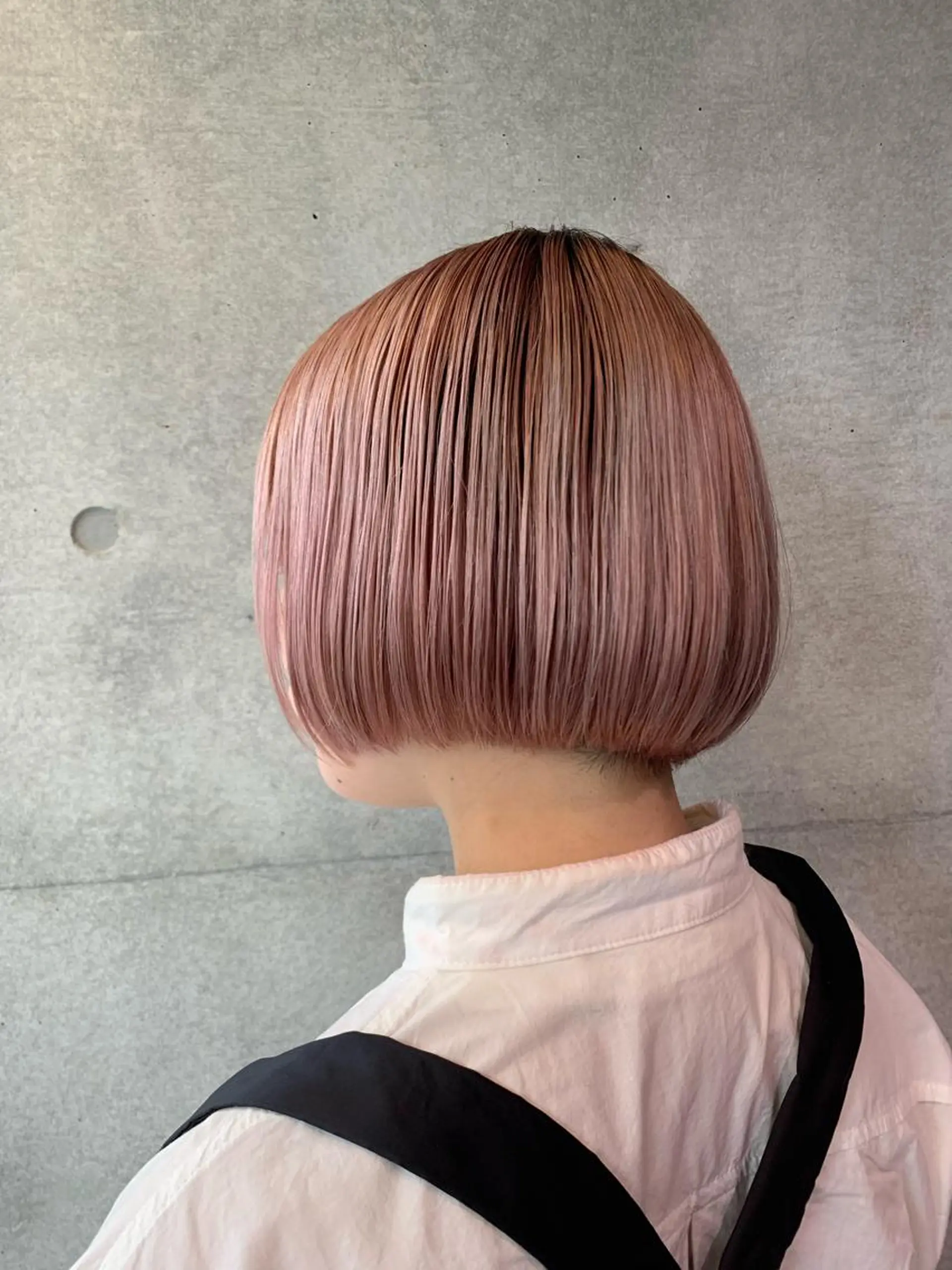 ショート カラー ピンクカラー ボブ カット ヘアカラー トリートメント オシャレ髪✔️ 店長オオキアキヒロのヘアスタイル