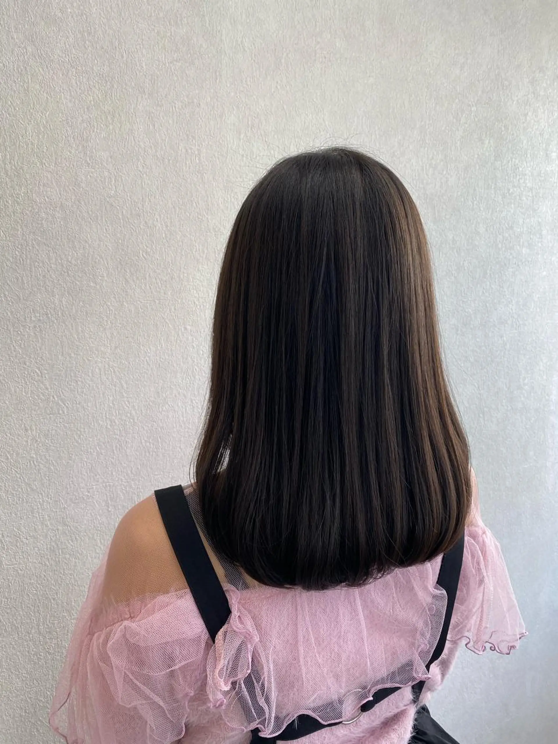 セミロング カラー tocca 💜石田愛結💜のヘアスタイル