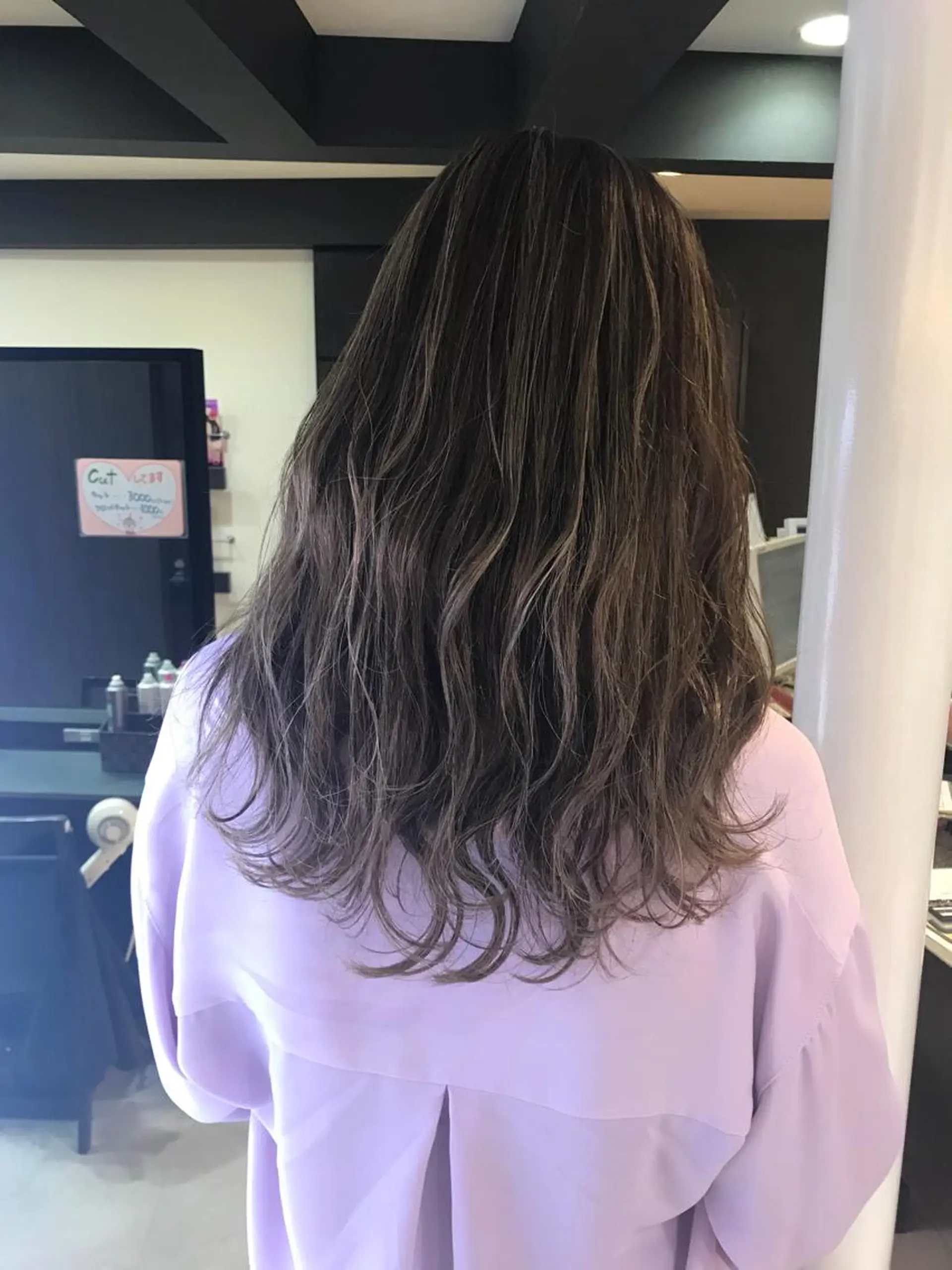 セミロング ハイライト ❤️MASAKO❤️ 🌸🩷エクステ🩷のヘアスタイル