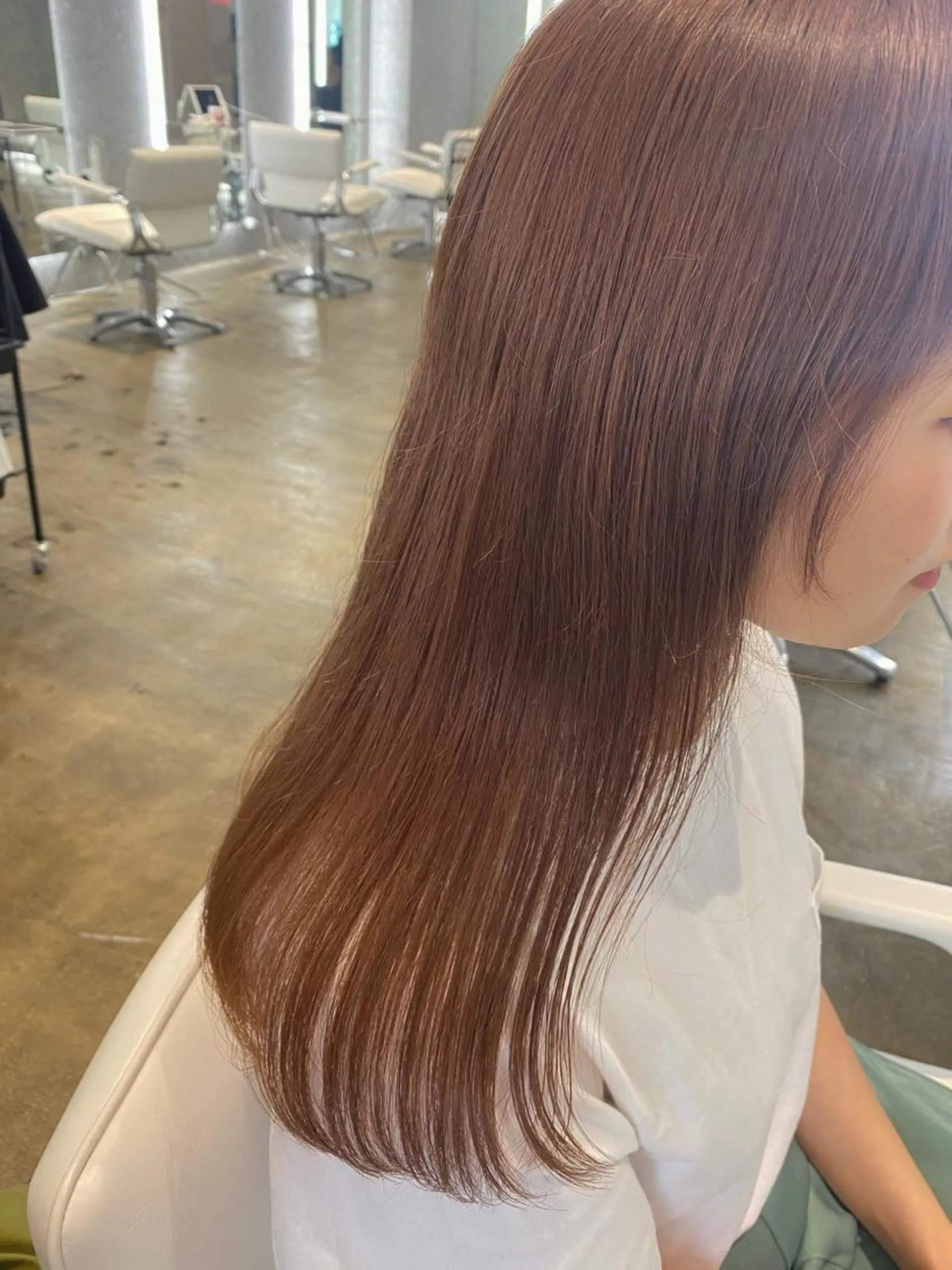 ロング カラー トリートメント カット ヘアカラー トリートメント 山下 千明のヘアスタイル