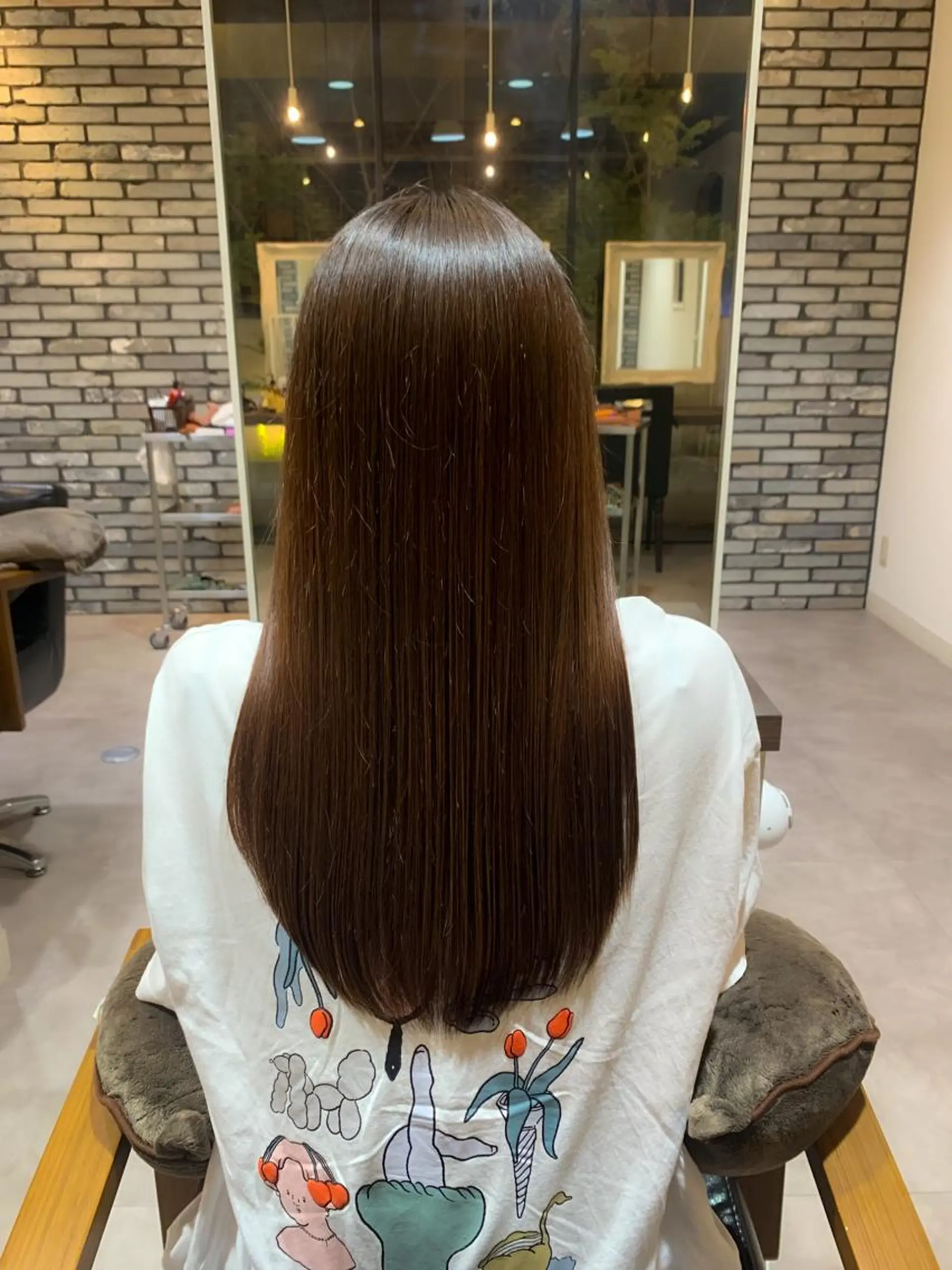 ロング ハイライト 髪質改善 韓国風ヘア 縮毛矯正 トリートメント カット 縮毛矯正 トリートメント 地毛風ストレート/ 髪質改善/榎本流行のヘアスタイル