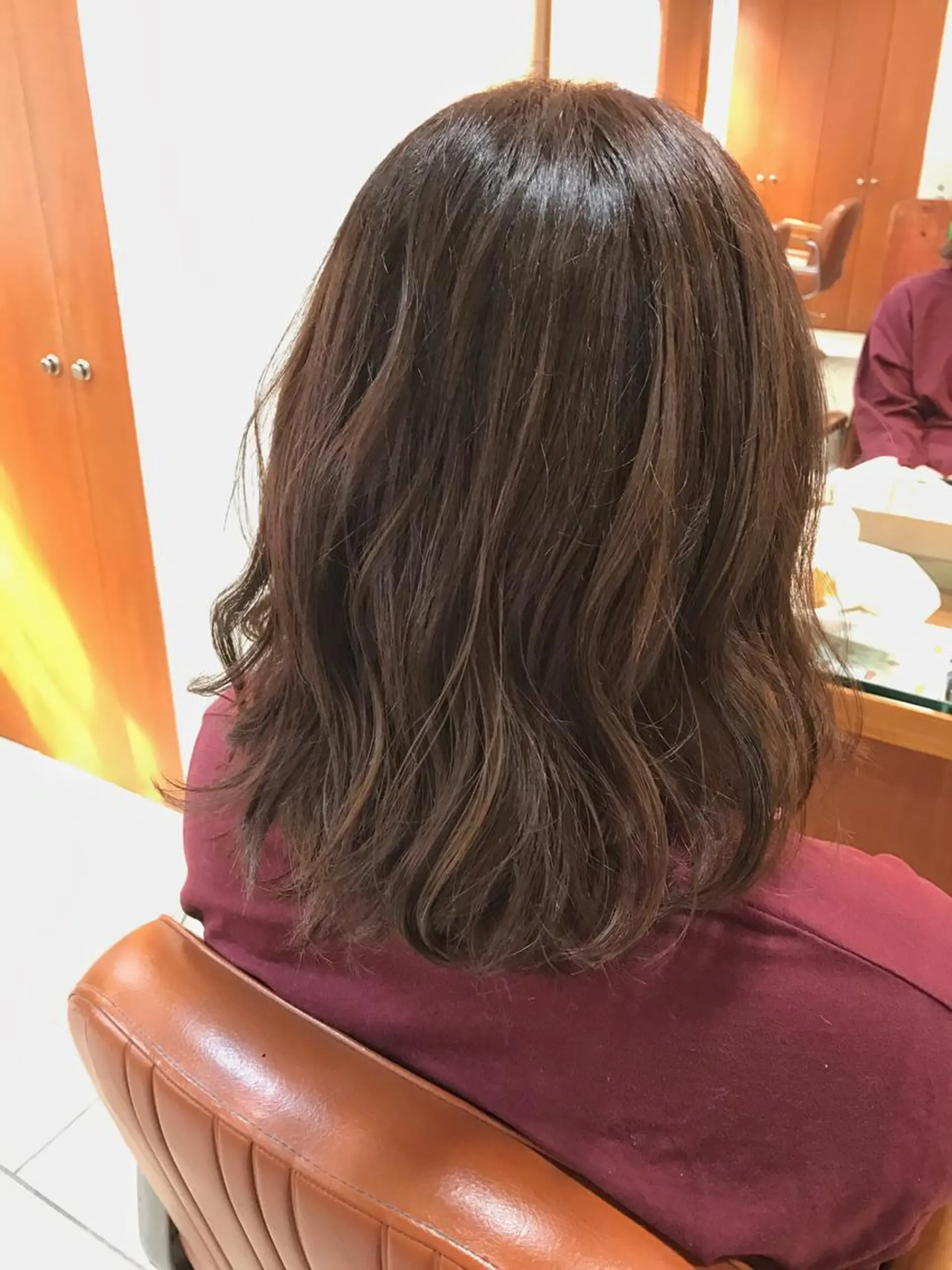 セミロング カラー アッシュ ピンクカラー ピンクアッシュ 🪐脱白髪染め 🪐松尾菜々美のヘアスタイル
