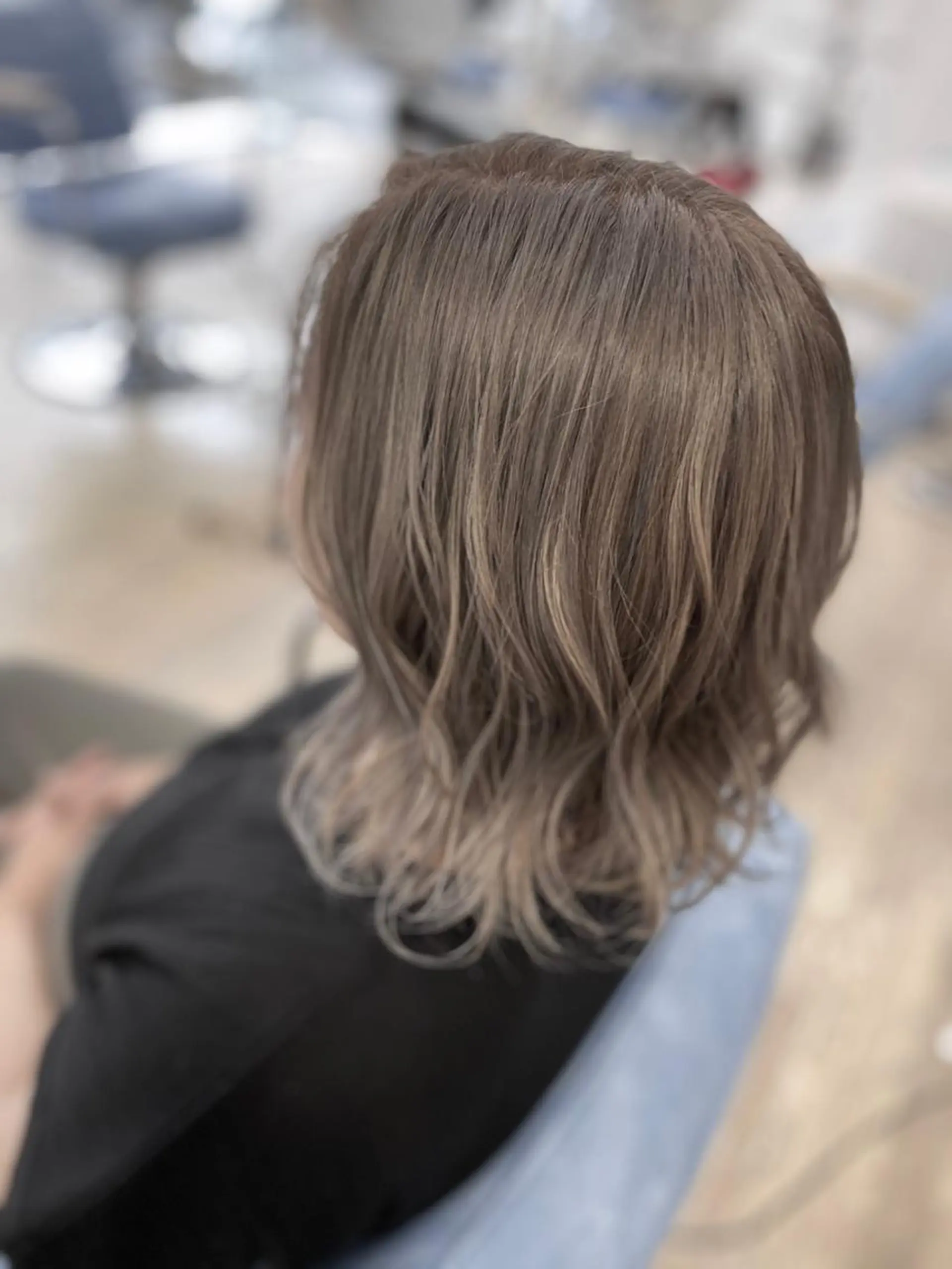 ミディアム カラー ヘアアレンジ グレージュ replica上大岡所属・松井 敬太郎のヘアスタイル