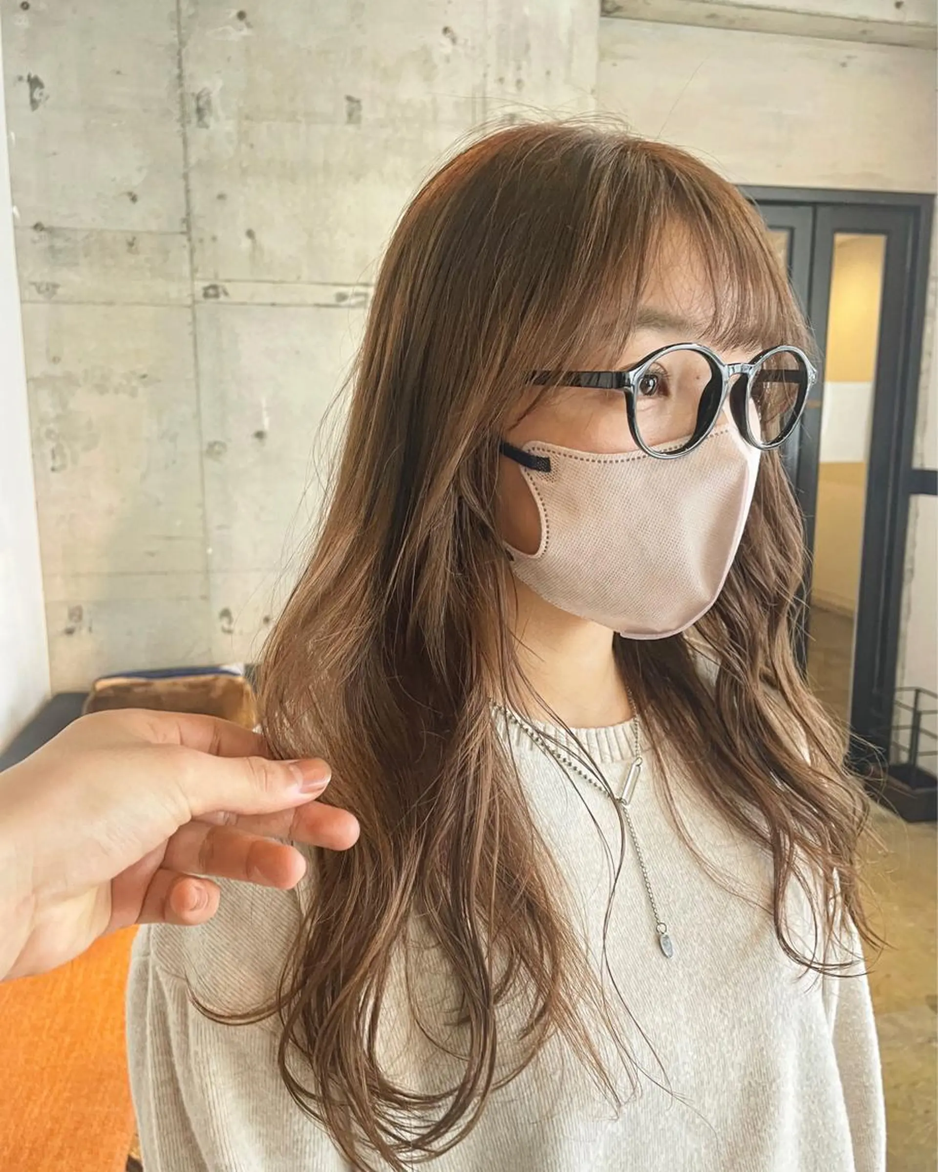 ロング カラー MAUVE MIYUのヘアスタイル