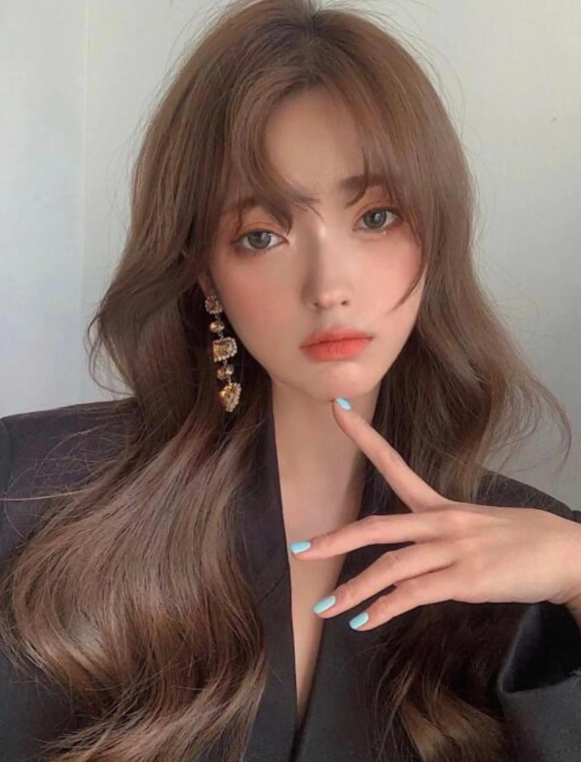 ロング カラー カット トリートメント 李 文のヘアスタイル