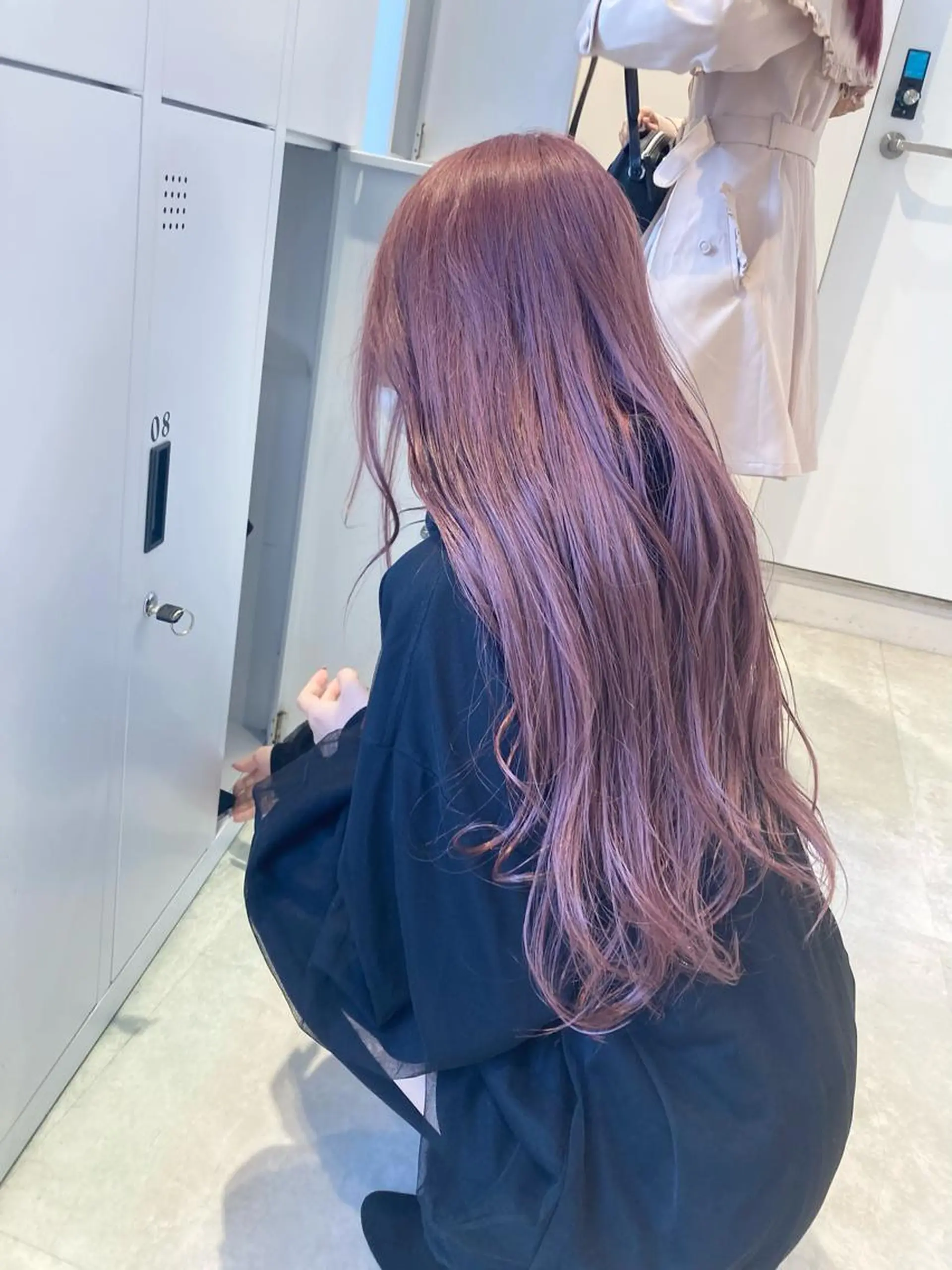 ロング カラー ピンクカラー ✳️ウルフ/メンズ/ スパイラルパーマ✳️のヘアスタイル