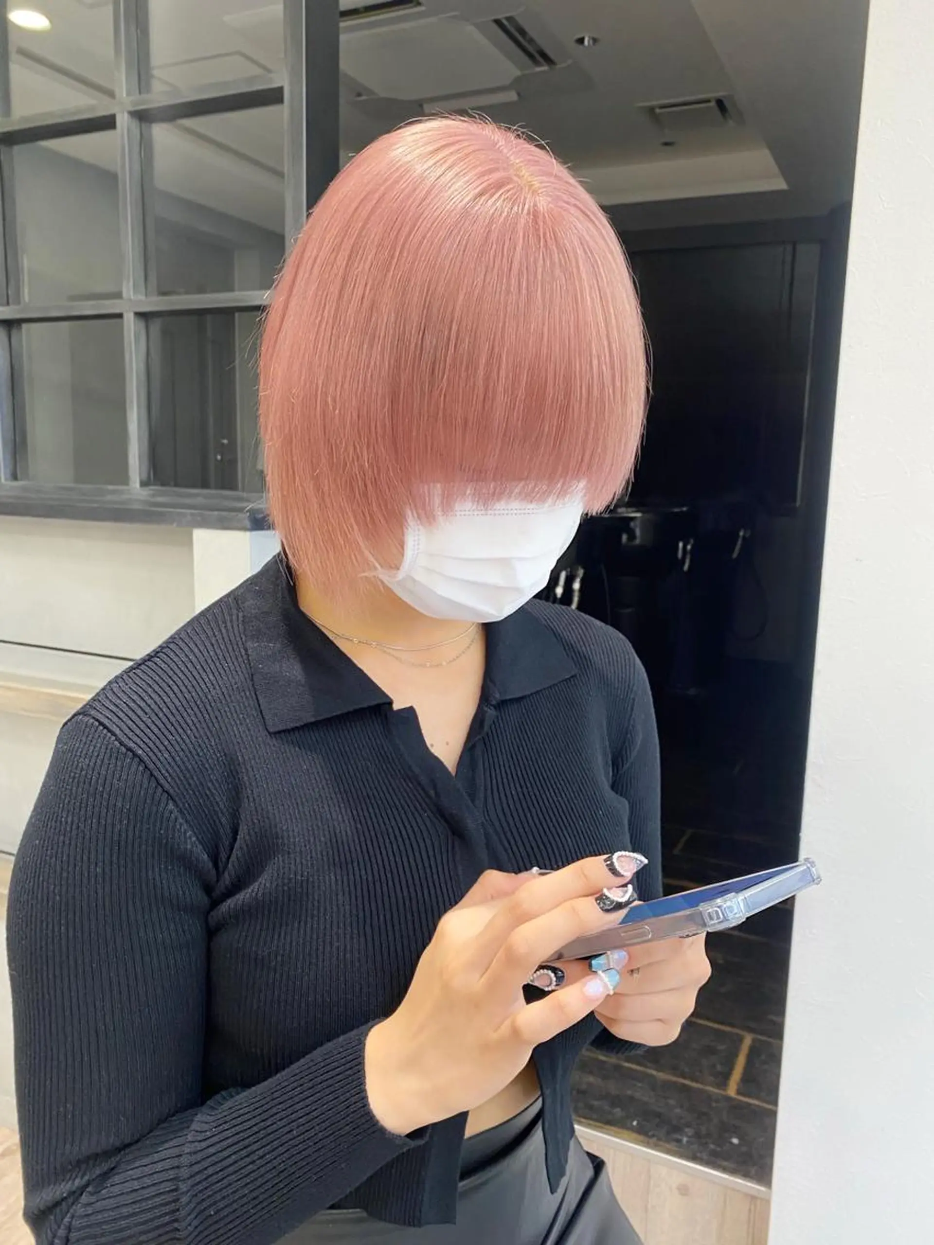 ショート カラー ヘアアレンジ ベージュカラー ブリーチ ケアブリーチ イルミナカラー ピンクカラー 🌷FUKA🌷 まろやかハイトーンのヘアスタイル