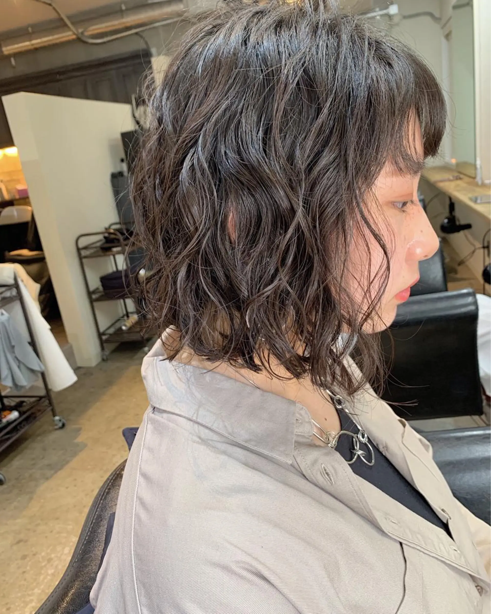 ミディアム カラー パーマ ミディアムパーマ カット パーマ トリートメント 🧼柴田 健太郎🧼のヘアスタイル