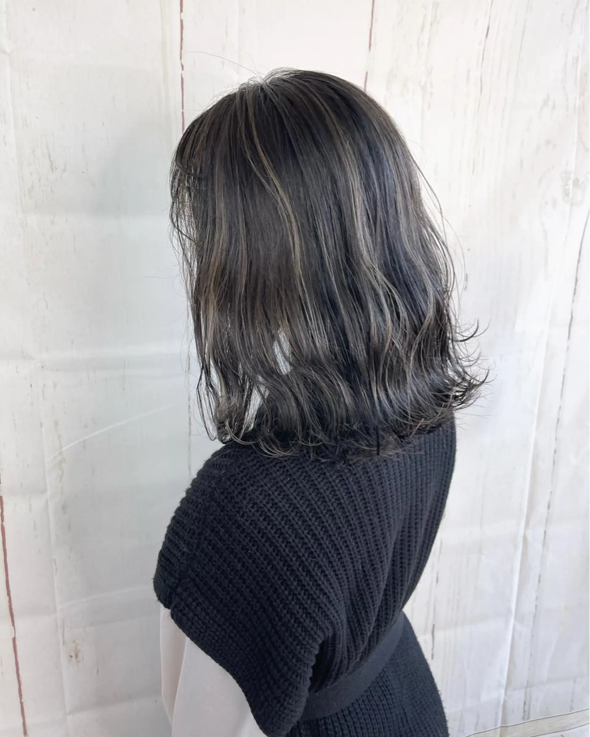 ミディアム カラー グレージュ ハイライトカラー ハイライト ハイライトカラー✨ グレージュ✨鎌倉光洋のヘアスタイル