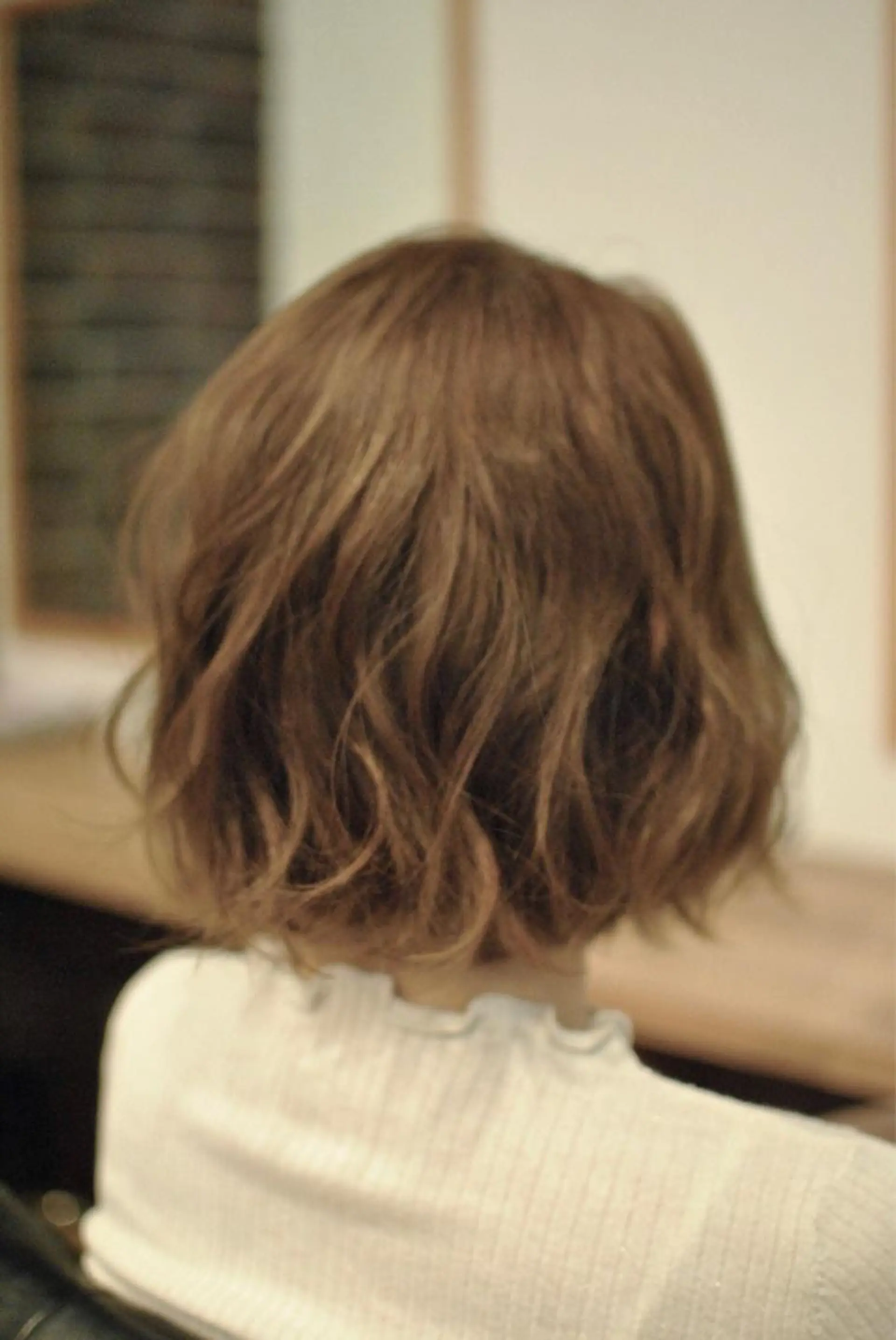 ショート カラー パーマ ショートボブ ベージュカラー ブリーチ ハイトーンカラー ブリーチなしカラー 美髪矯正 🌈髪質改善 山下のヘアスタイル