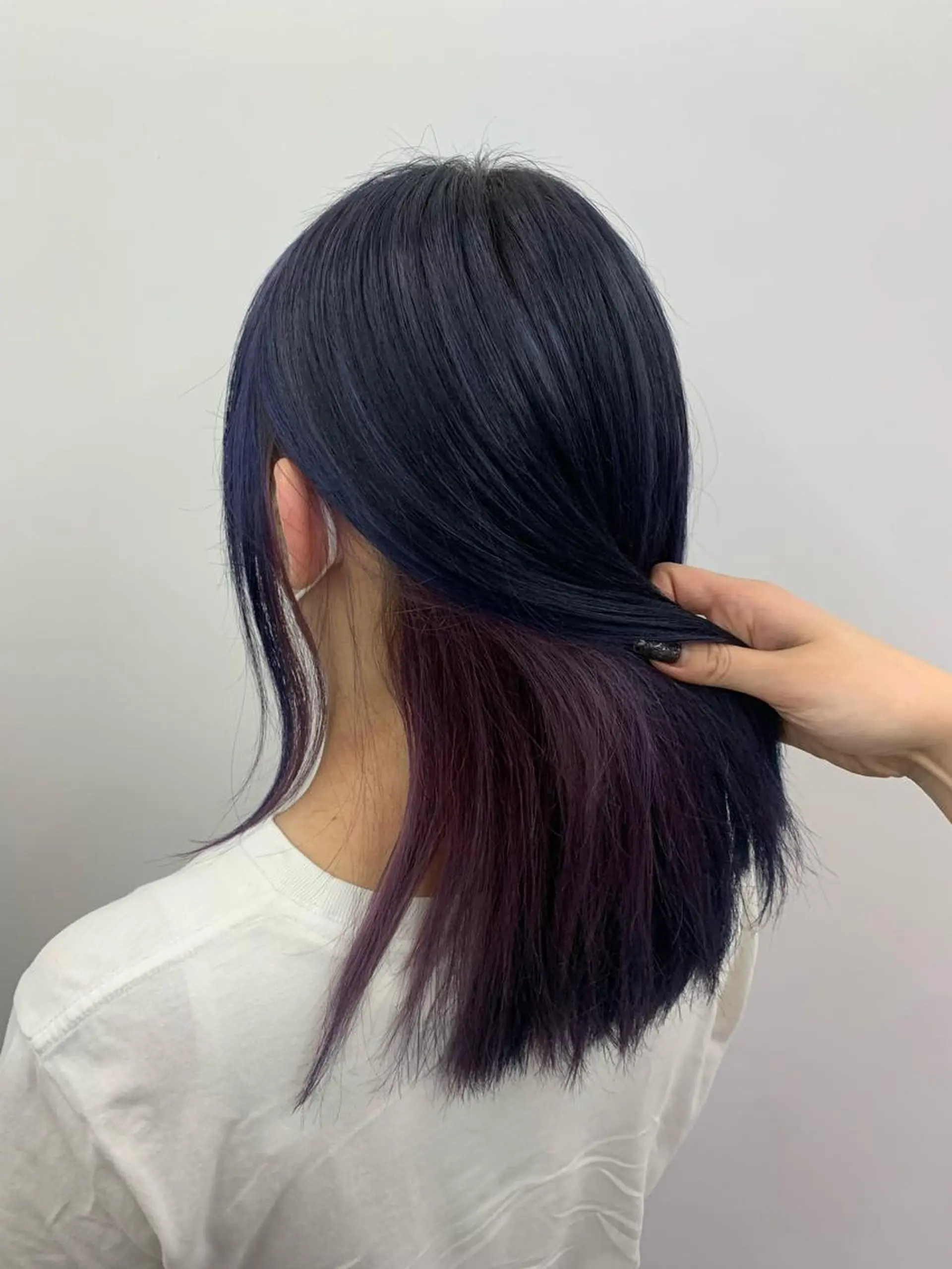 セミロング 韓国ヘア×ハイトーン AYA💫のヘアスタイル