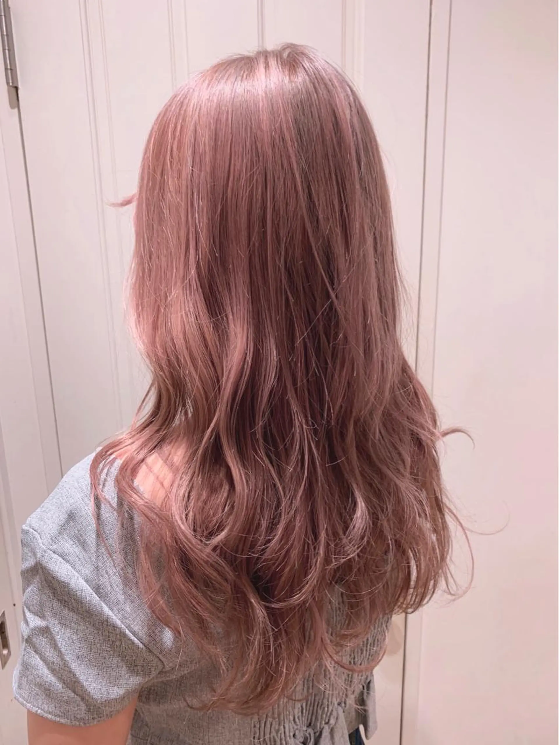 ロング ヘアカラー トリートメント 渋谷ハイトーン/ デザインカラー阿部のヘアスタイル