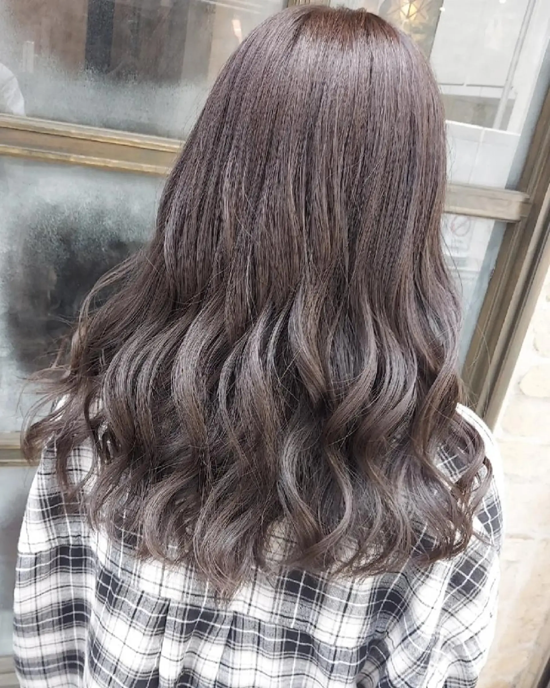 ロング カラー グレージュ アイスグレージュ ブリーチ・ハイトーン 特化🎉内山のヘアスタイル