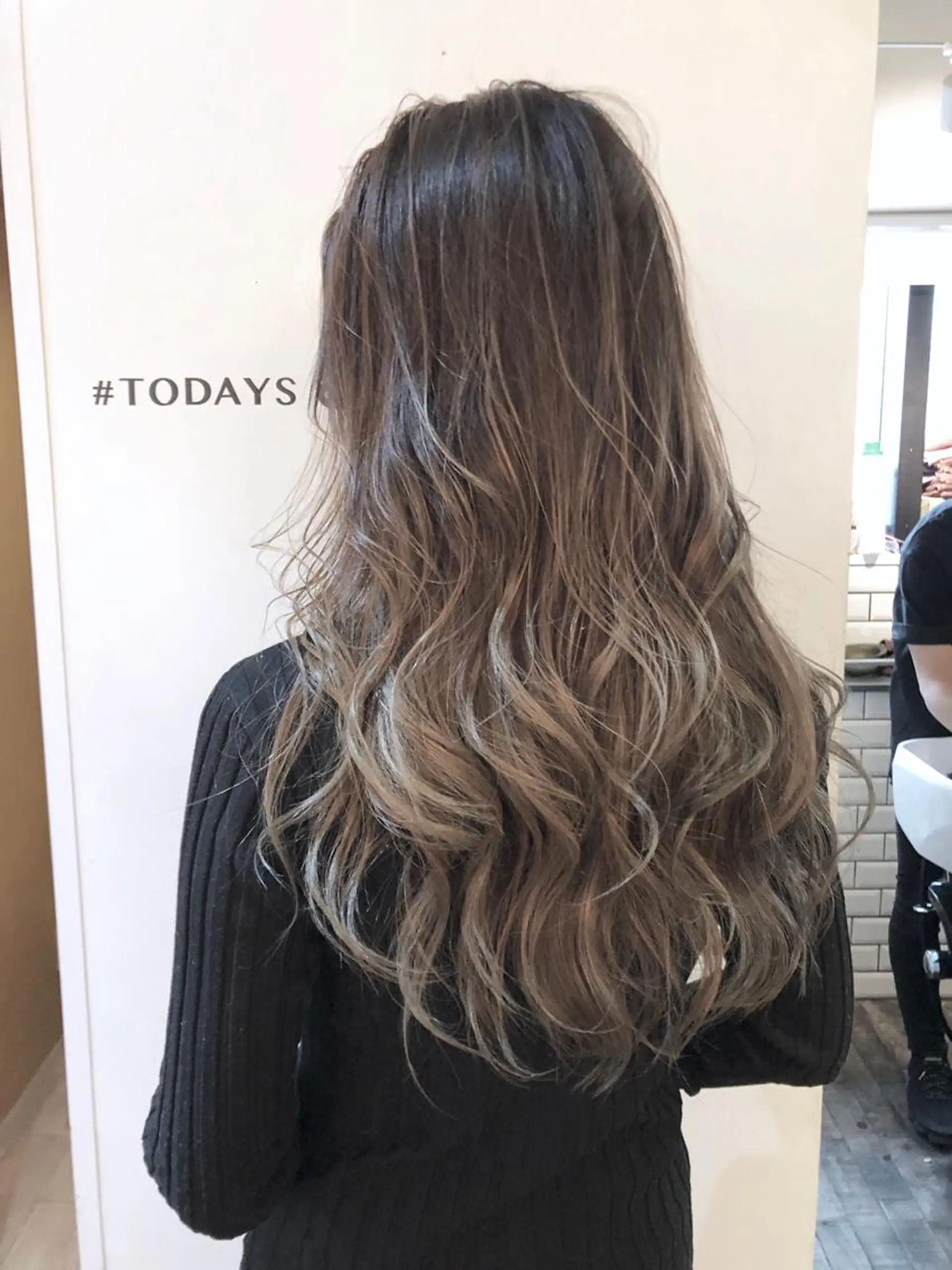 ロング カラー 【代表】高山 一真のヘアスタイル