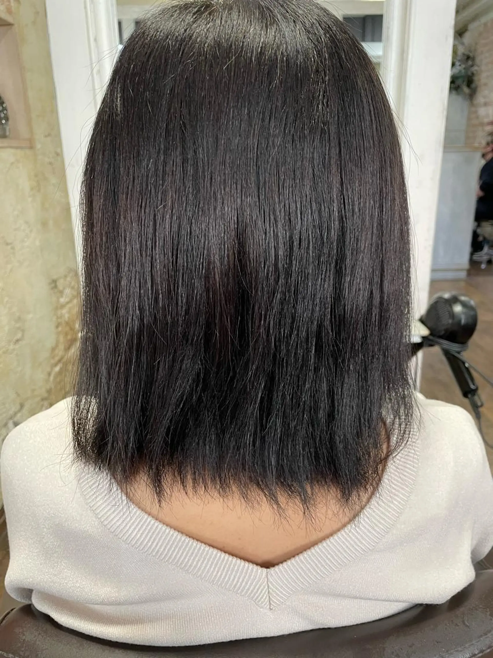 ミディアム 高田馬場 nico 岡豪紀のヘアスタイル