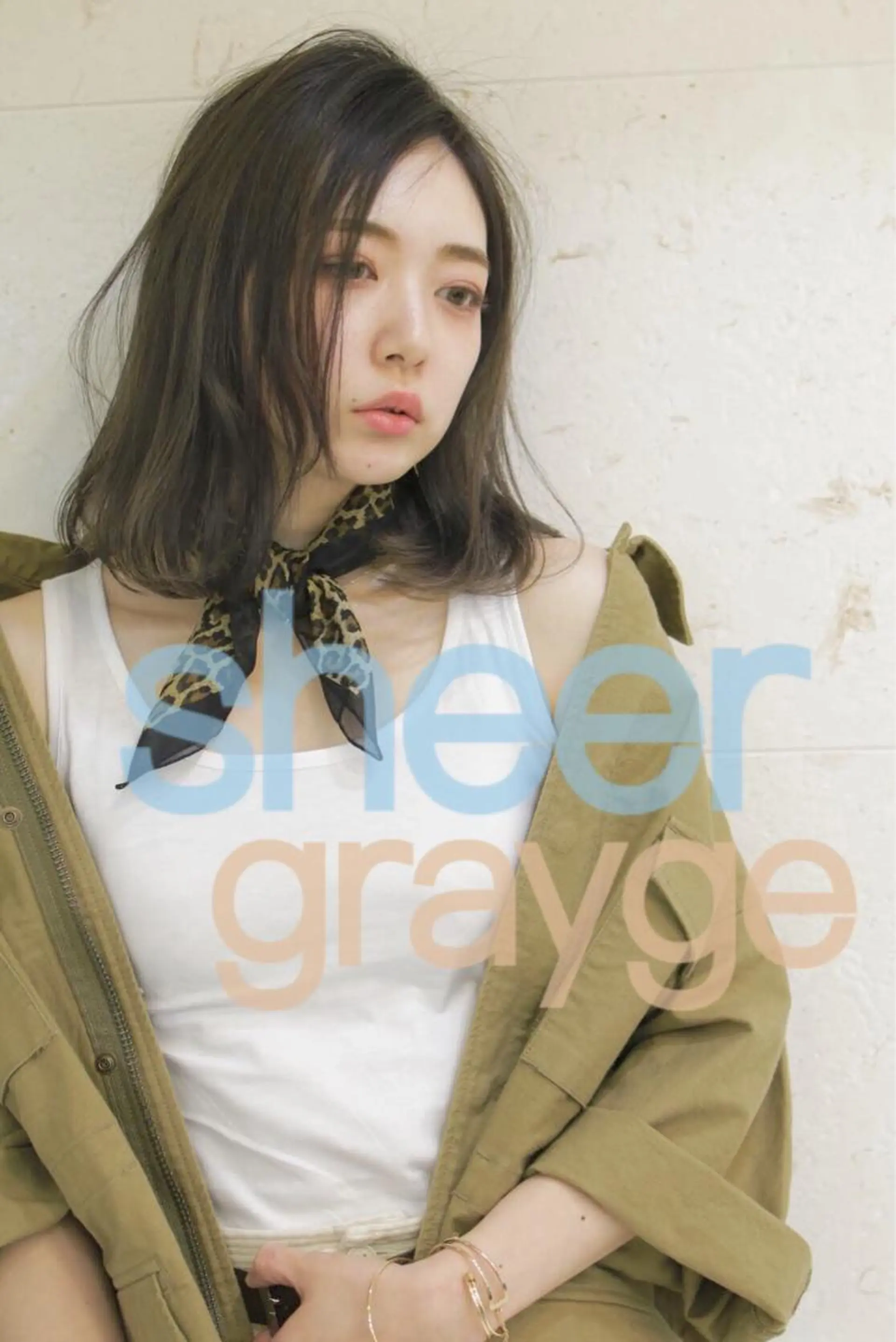 ミディアム カラー ブリーチ グレージュ シアーグレージュ 斉藤 貴也のヘアスタイル