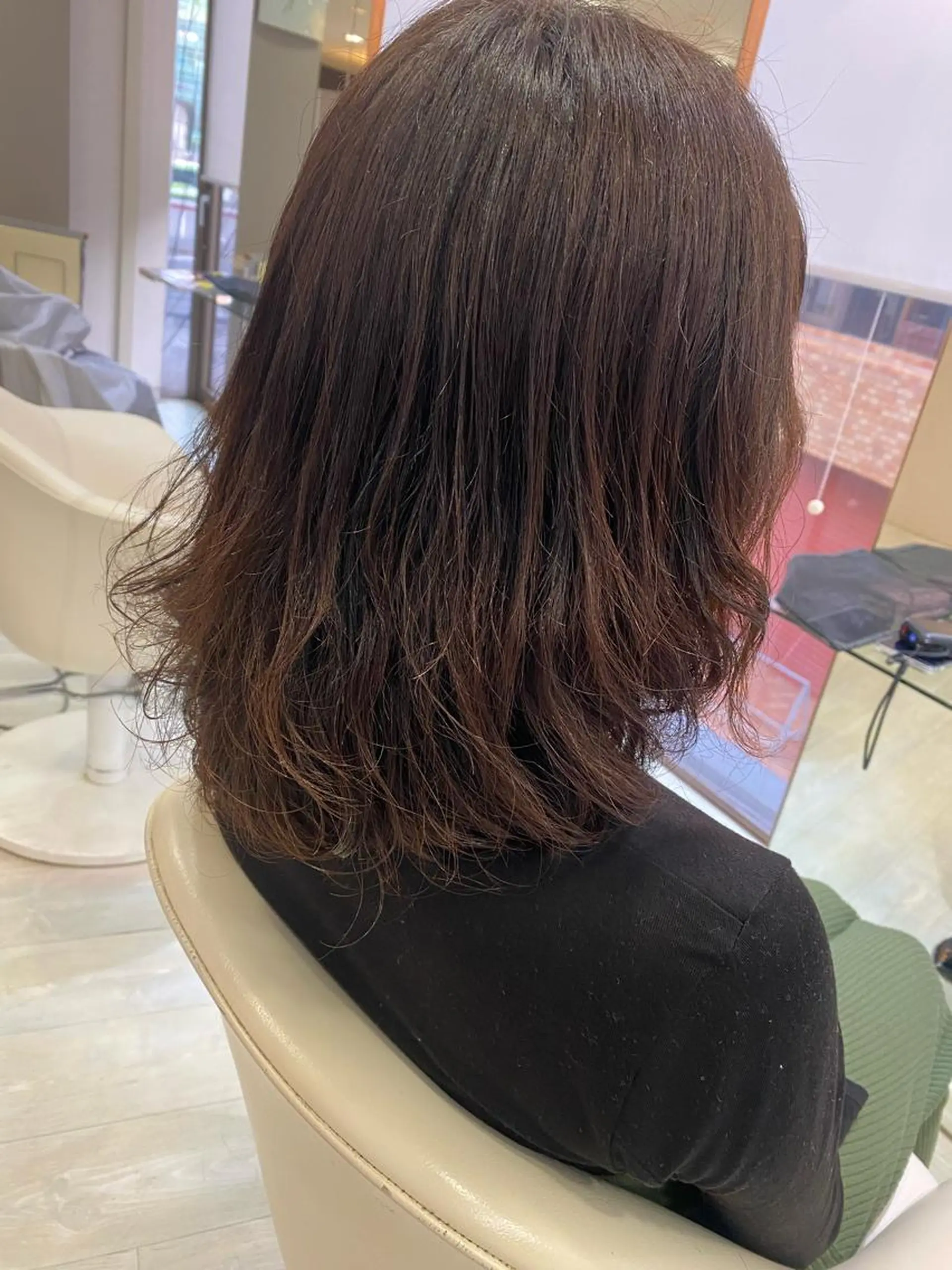 パーマ カット ヘアカラー パーマ 鬼澤 なお子のヘアスタイル